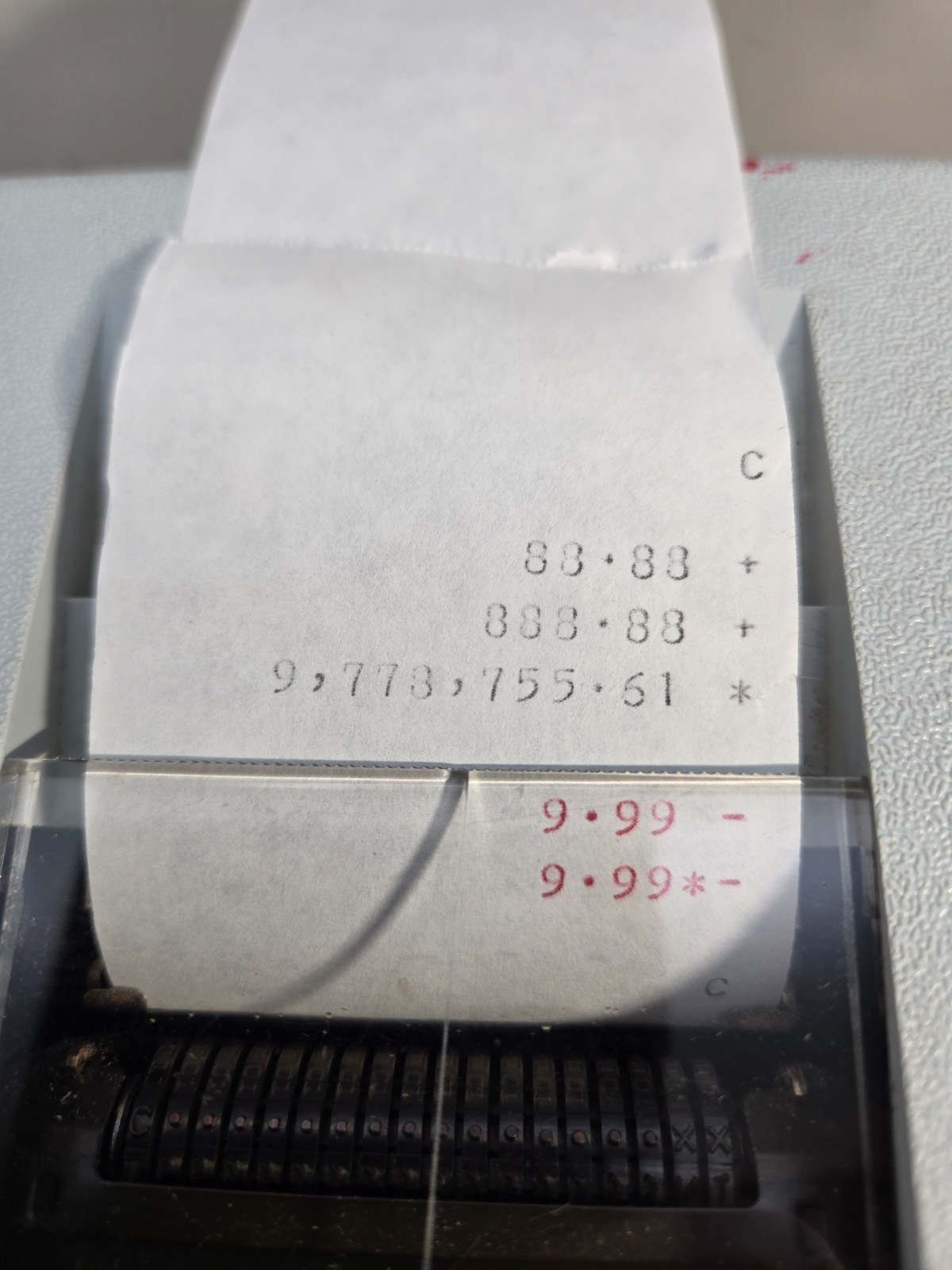 Vintage Victor Adding Machine Printing Calculator Model 850 Works Great