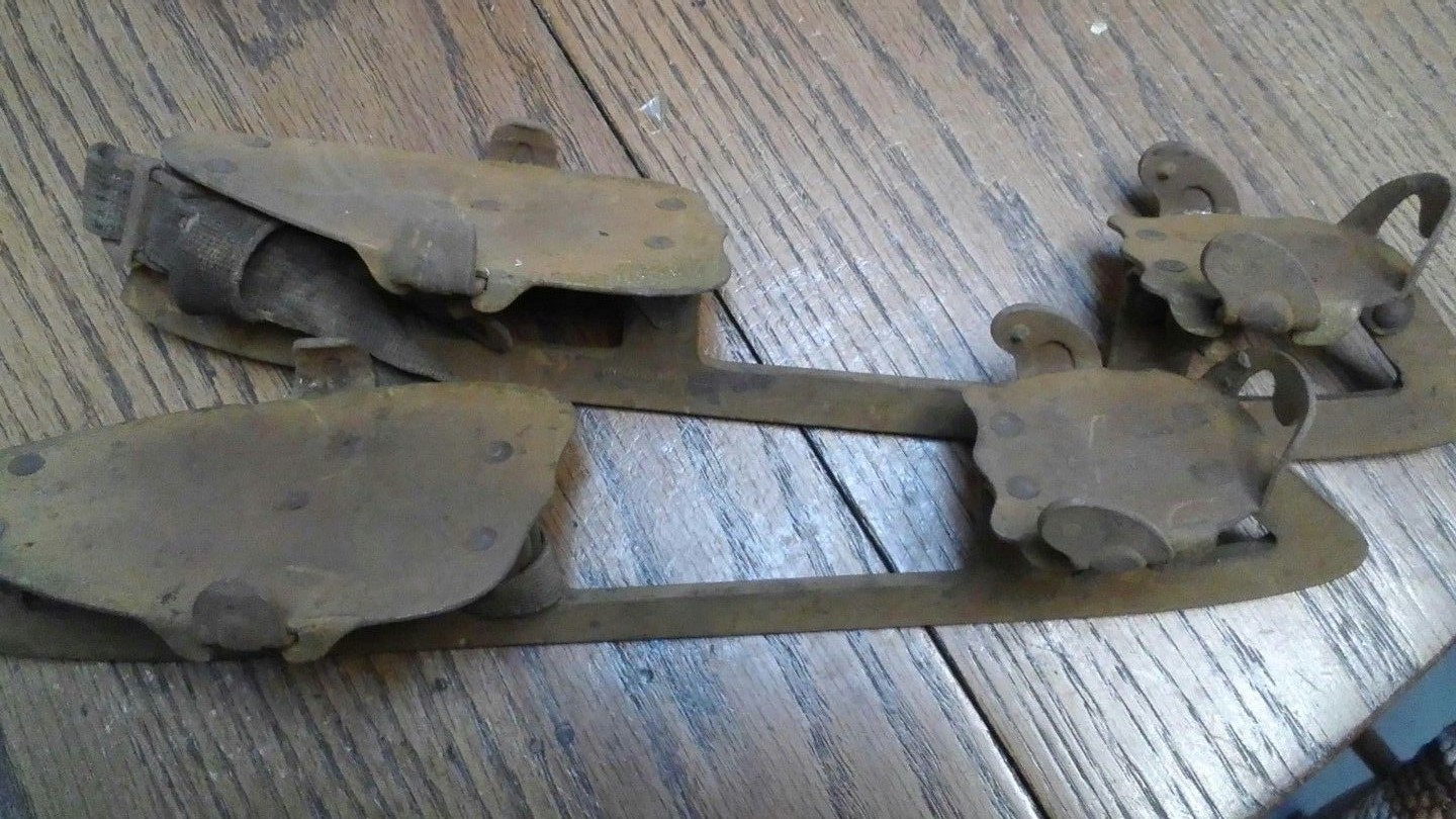 antique ice skates Signed A G Spalding Clamp on Canadian Club Hykarbon RARE