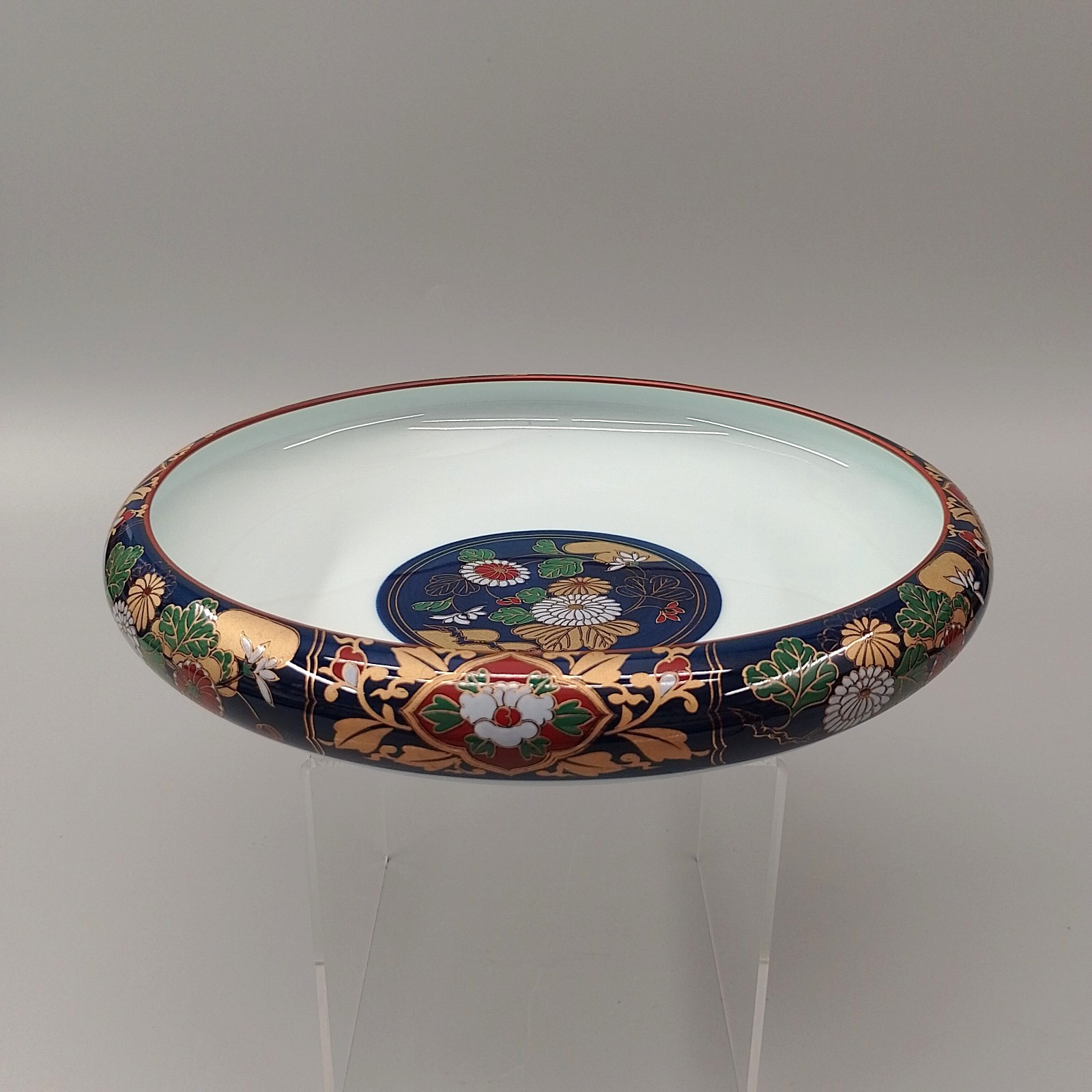 Vintage Japanese Porcelain Arita Ware Bowl 25 cm Wide Decorative Oriental Item