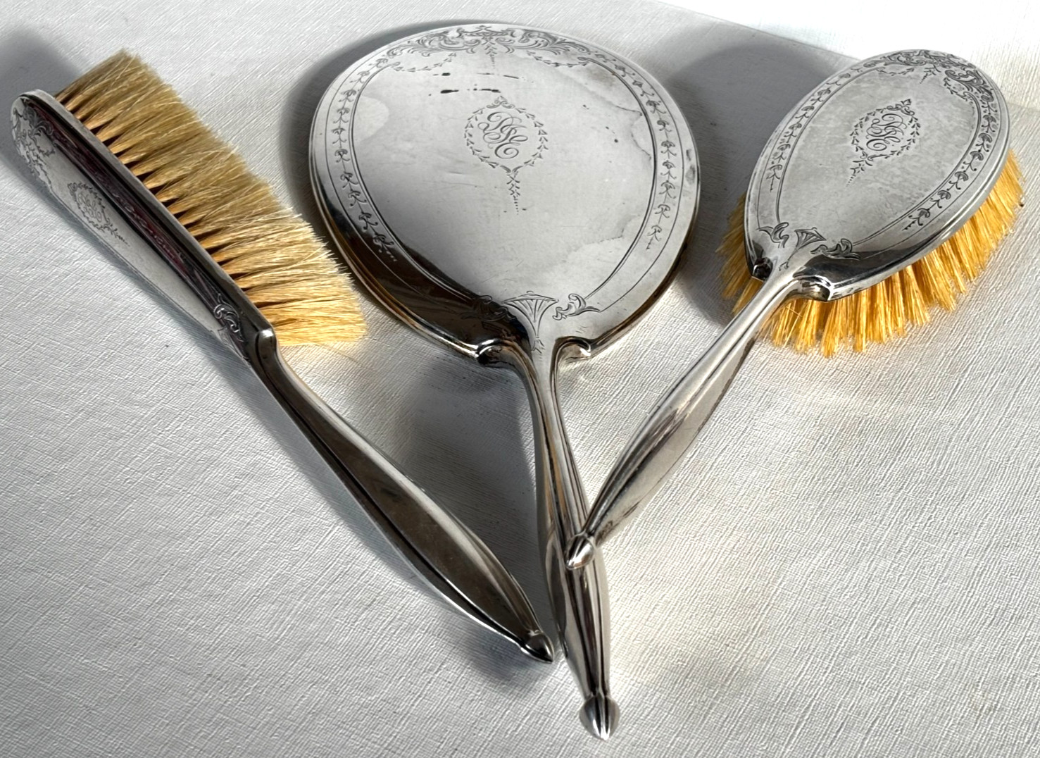 Antique La Pierre Mfg. Co. Sterling Silver Art Nouveau 3-Piece Vanity Set