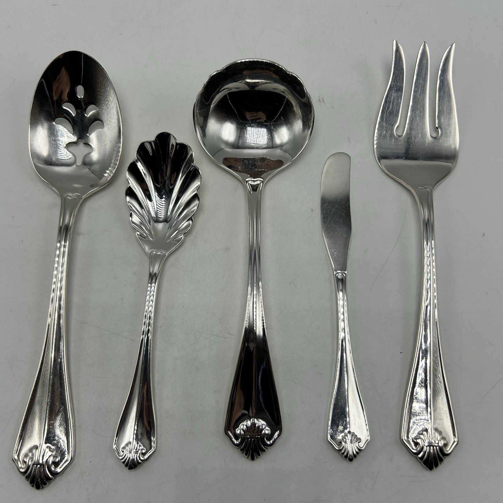 Oneida Silverplate King James 5 Piece Serving Set Vintage 1985