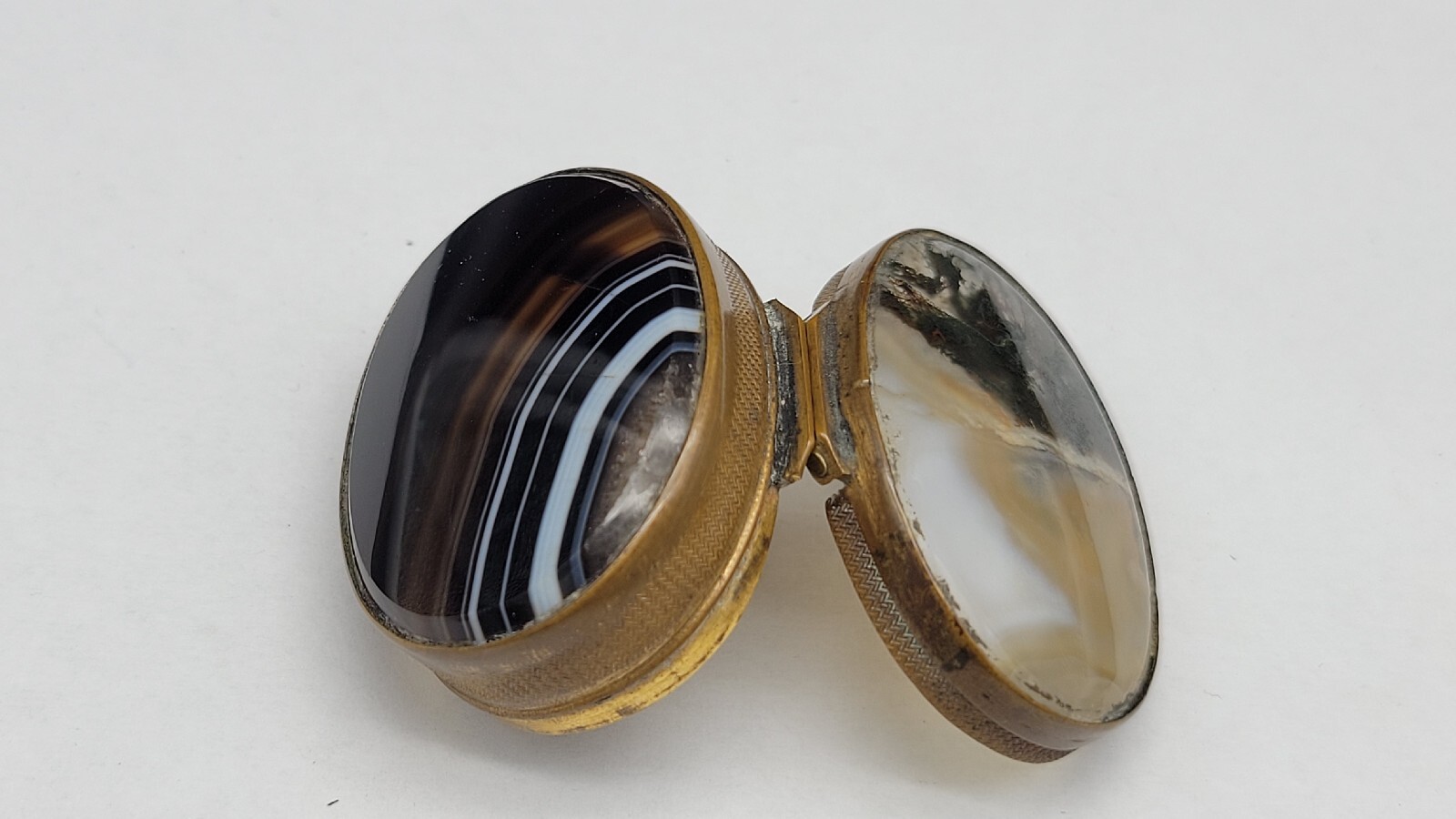 Antique Oval Double Sided Agate Stone Snuff Box