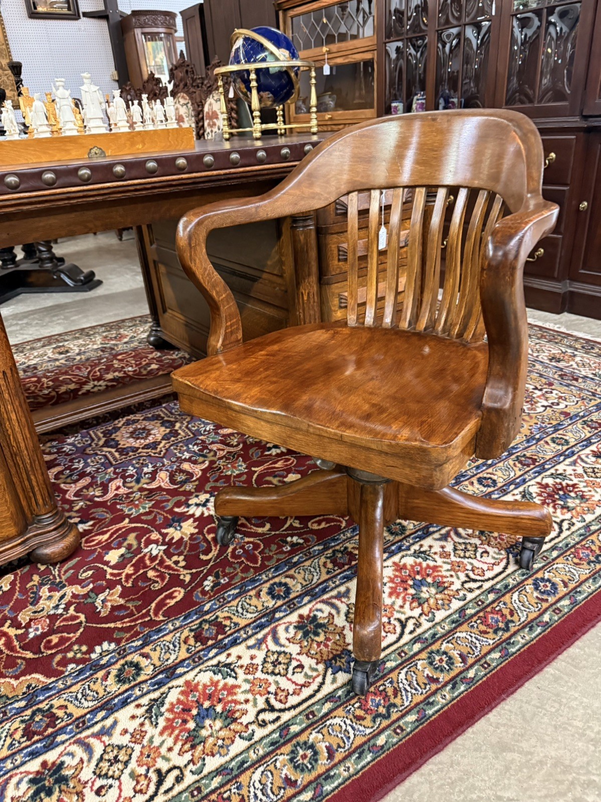 Antique American Solid Oak Swivel Desk Chair Barrel Back Rolling Base Circa 1900