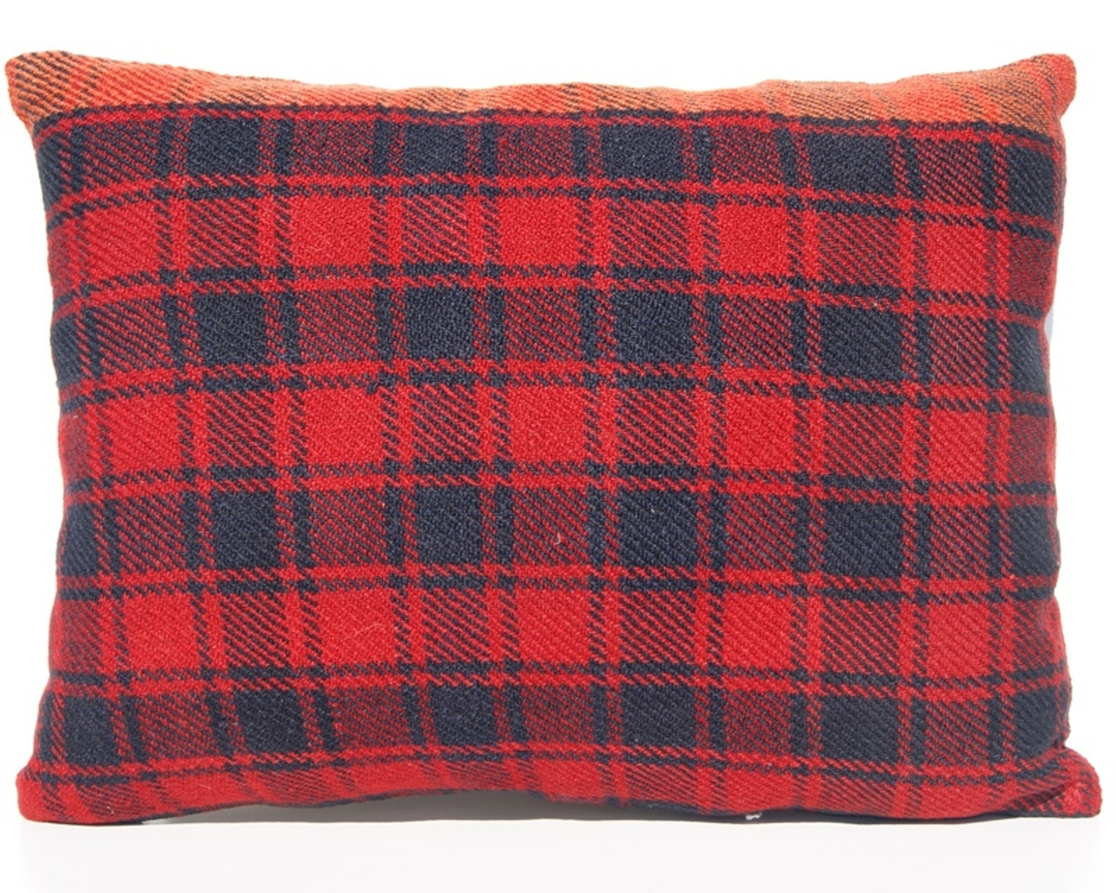 24″x18″ Soft Plaid Decorative Pillow Cover Classic Cabin Style Home Decor pillow