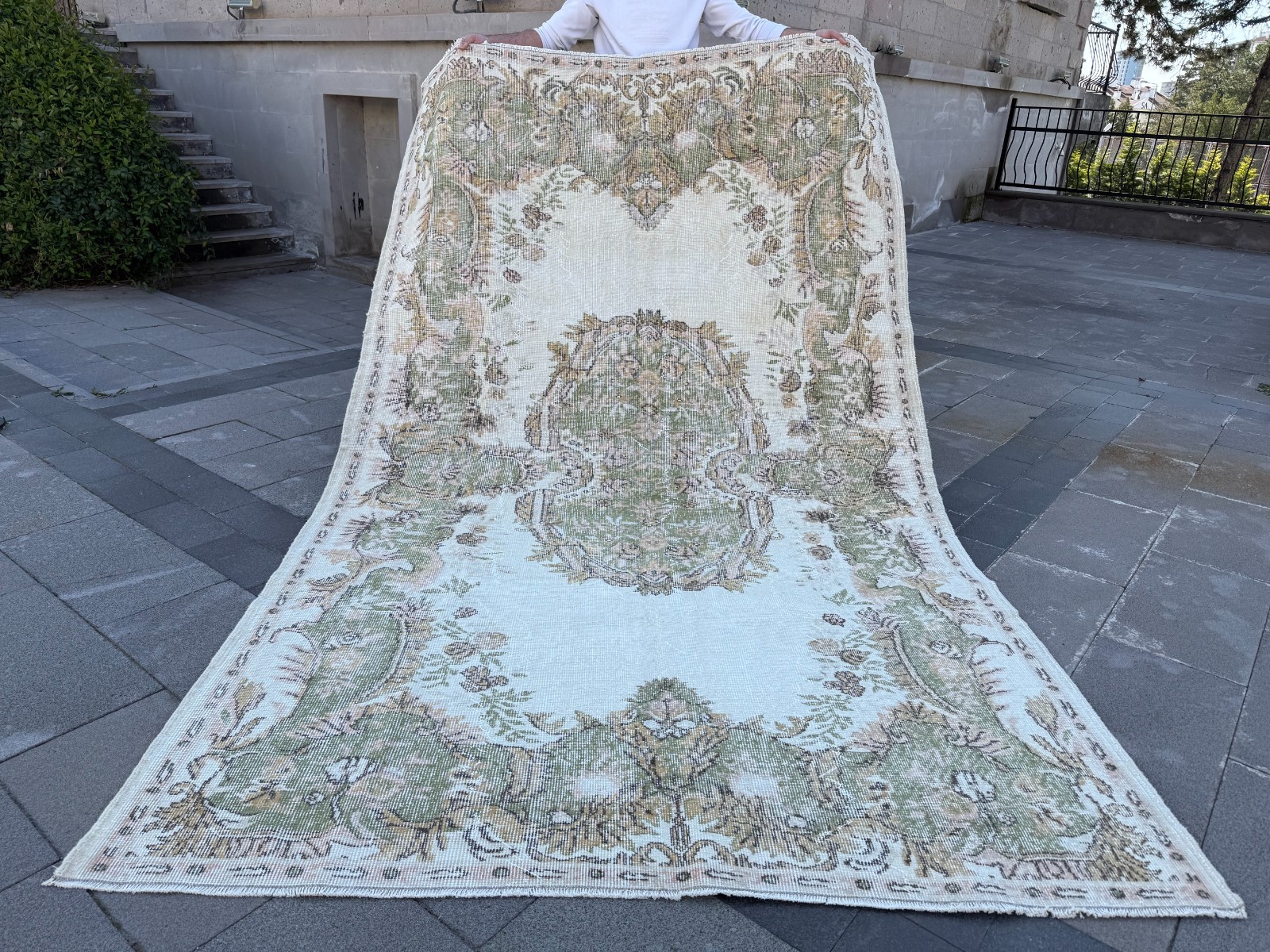 Oversized Vintage Turkish Oushak Rug 5.9×9.9 ft Muted Ivory Beige Wool Area Rug
