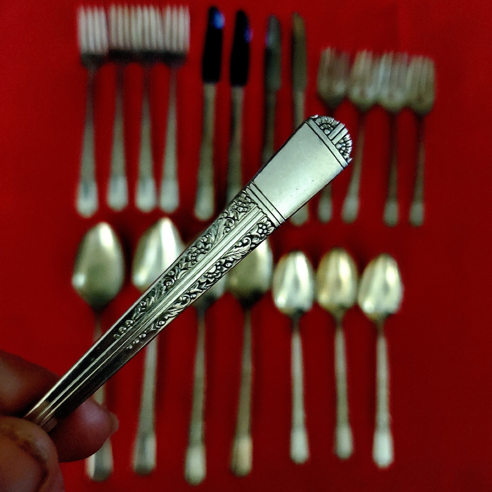 Vintage 1937 Oneida Community Silverware Set, Royal York/Oakleigh, Service For 4