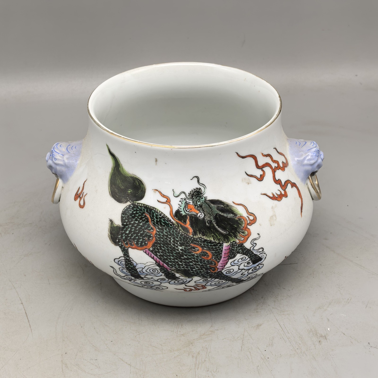 Chinese Jingdezhen Famille Rose Porcelain Kylin Pattern Vase 7.87 inch 福筒
