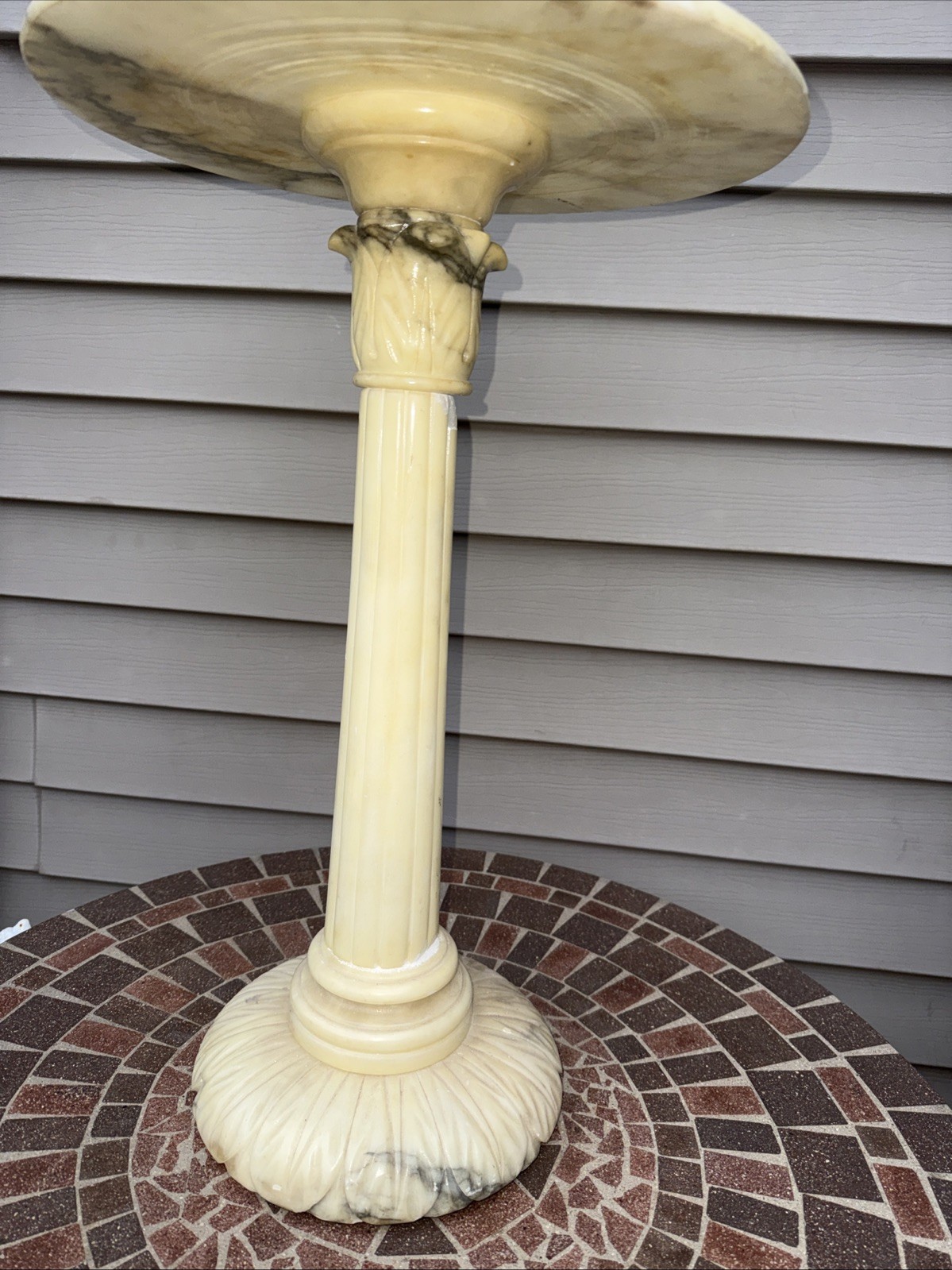 Alabaster Stone Side Table Made In Italy For Restoration. Chipped. Pickup Only