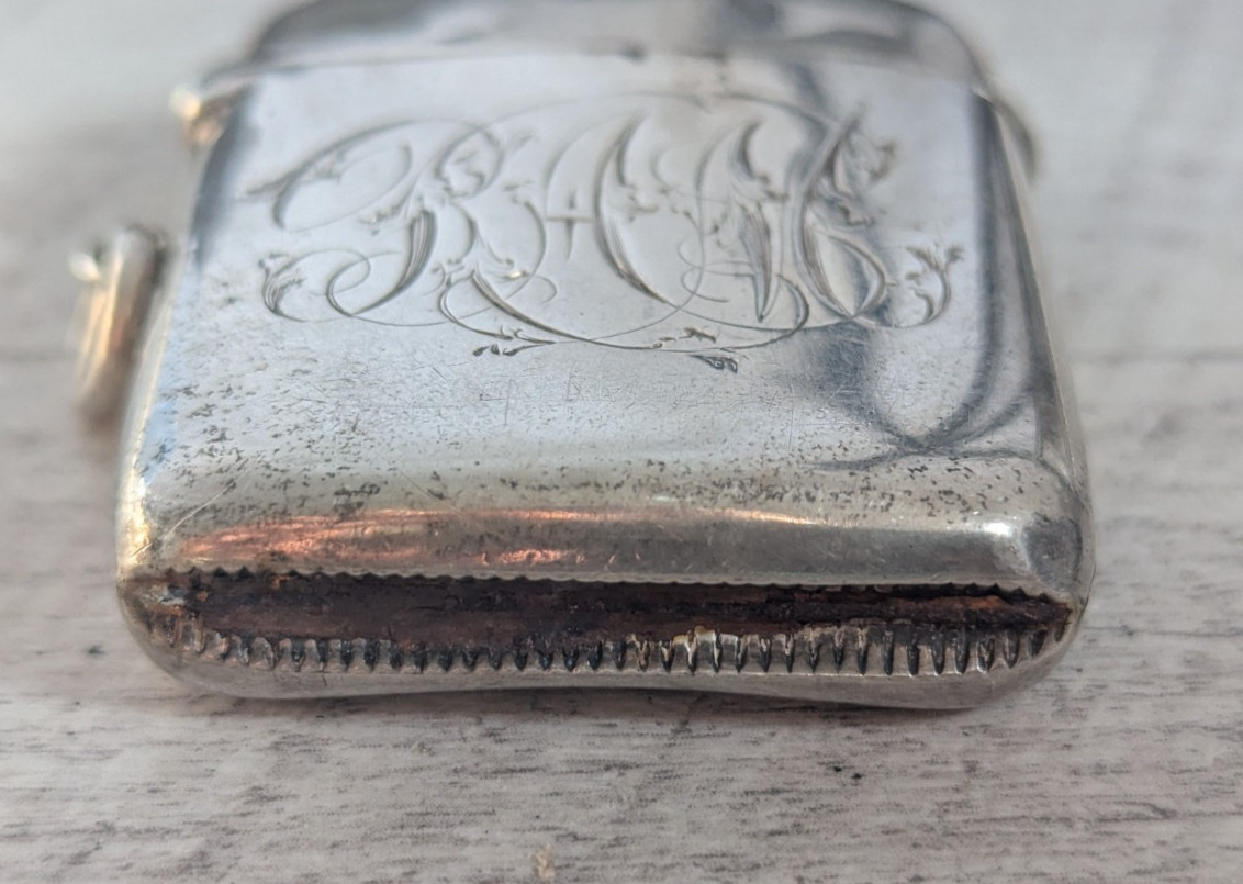 Antique Birmingham Sterling Silver Vesta Case Engraved Match Safe 27.8g