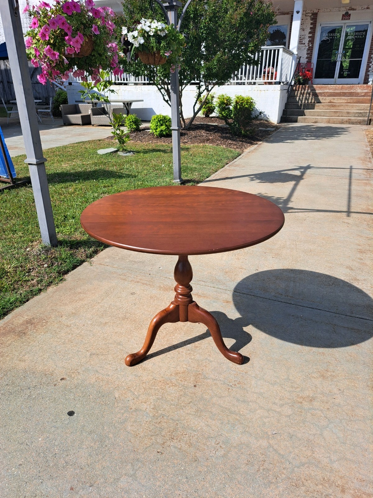 Cherry Birdcage Tilt Top Tea Table By Suters Of Virginia 20thc