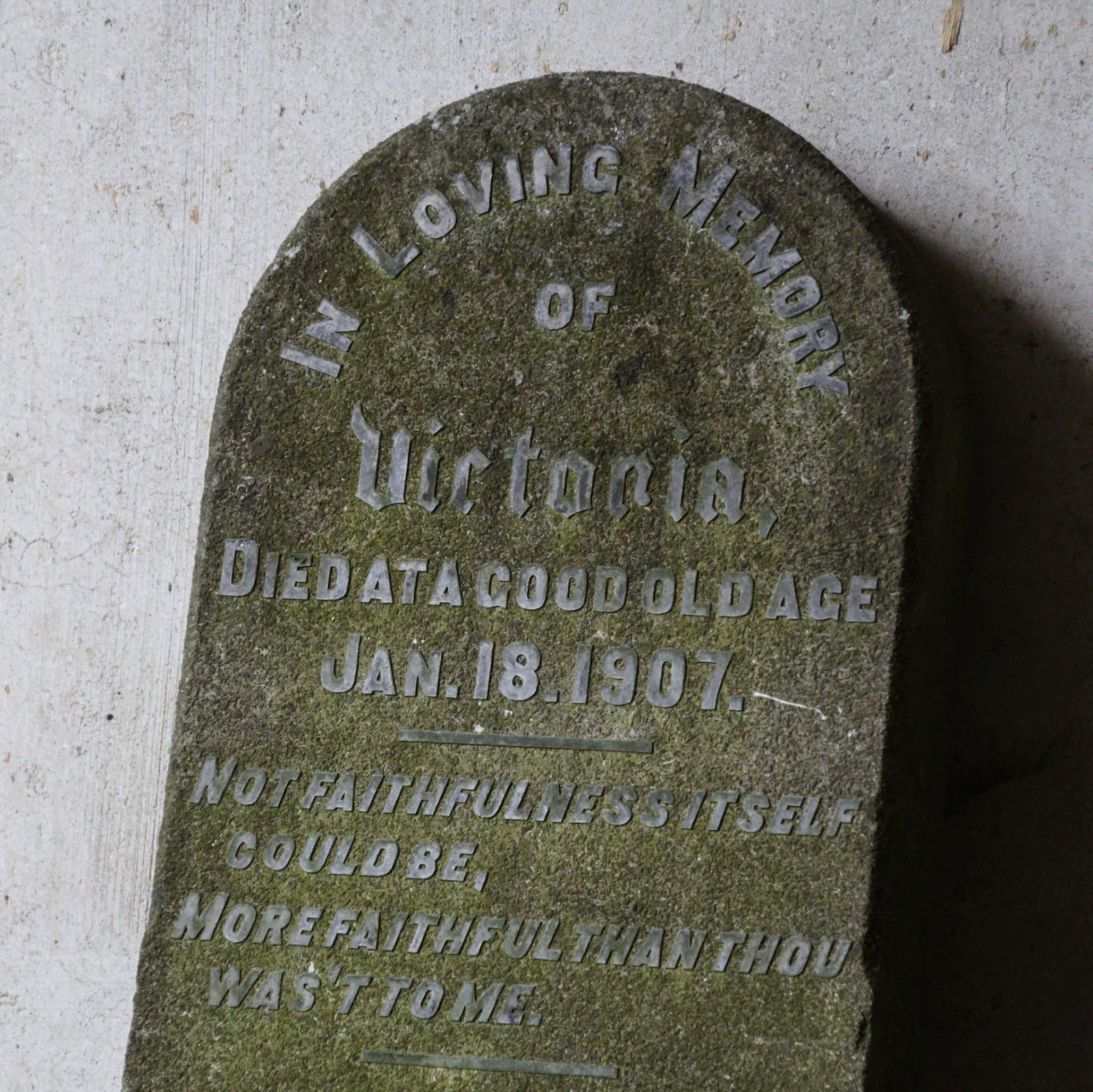 Antique large carved stone pet gravestone, dated 1907, gothic, unusual macabre