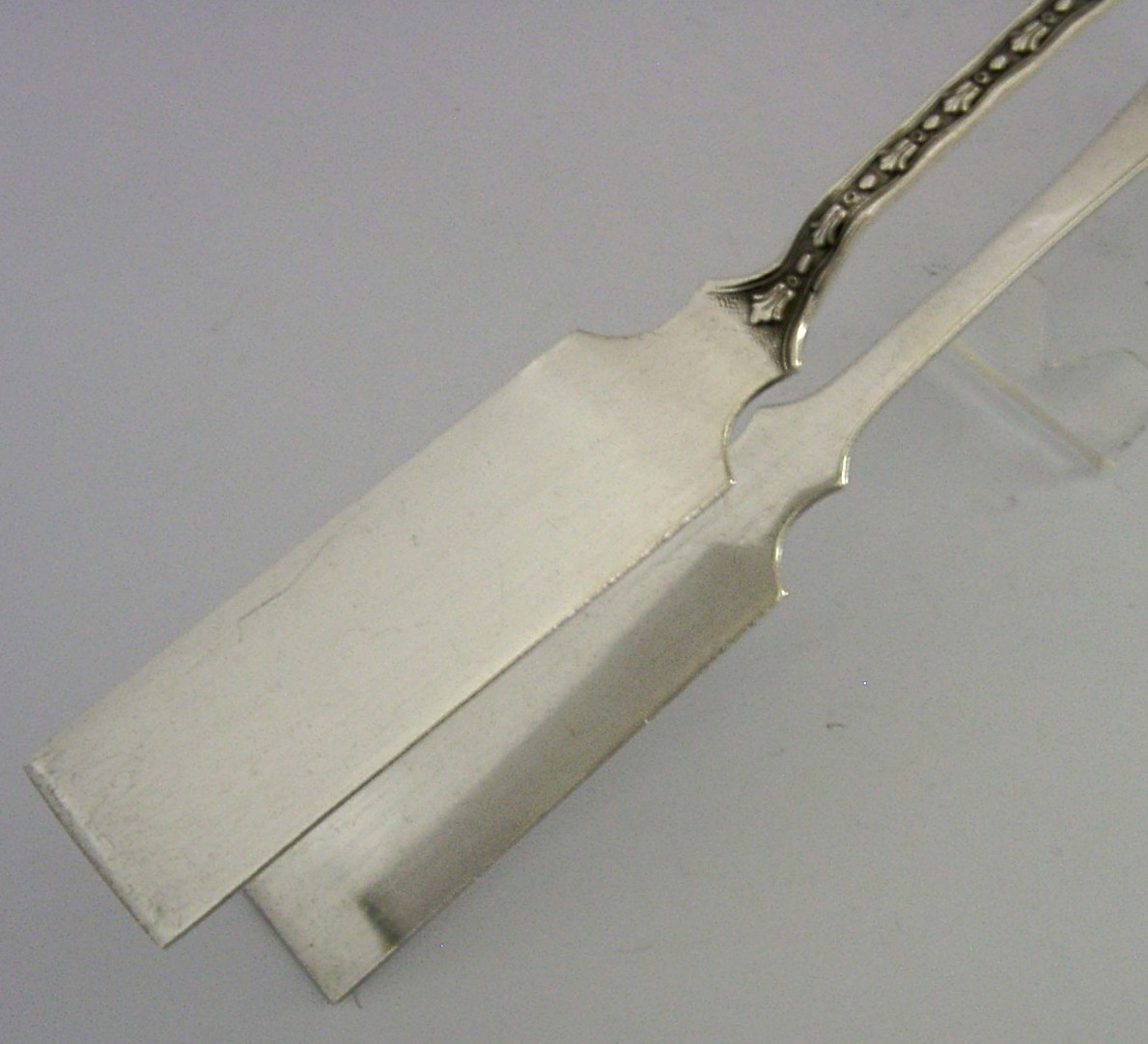 LARGE 148g STERLING SILVER SERVING SANDWICH VEGETABLES TONGS 1963 GARRARDS