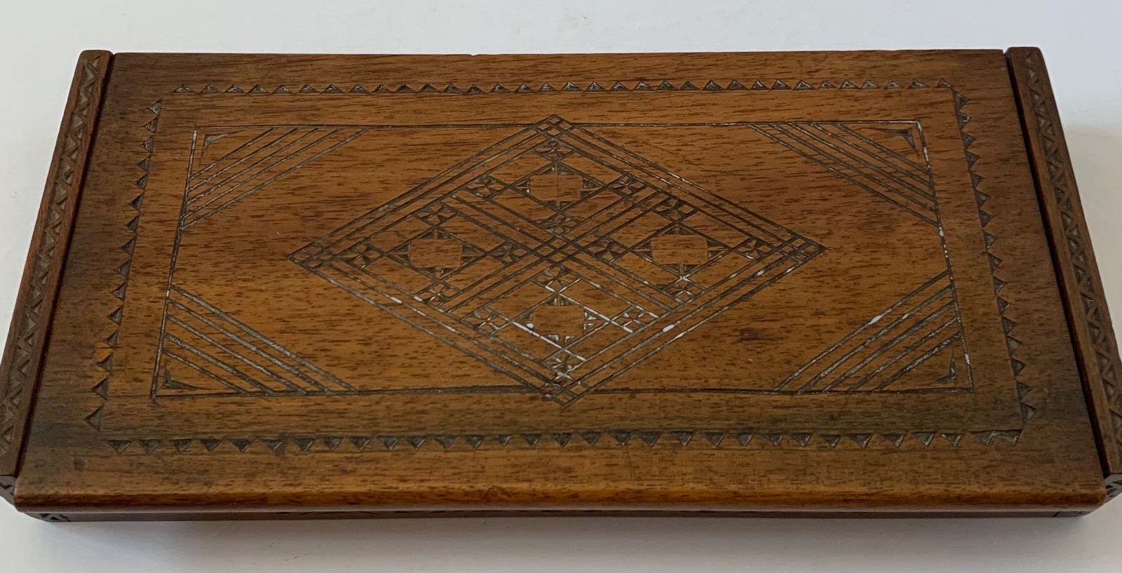 VINTAGE WOODEN BOX CARVED ART DECO JEWELLERY TRINKET ANTIQUE WOOD CHEST