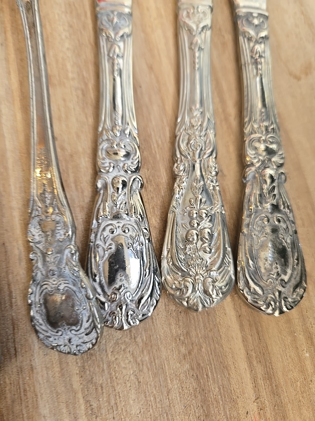 5 Pcs. Ornate Leaf Rose Silverplated Flatware Made in China 2 Forks 3 Knives