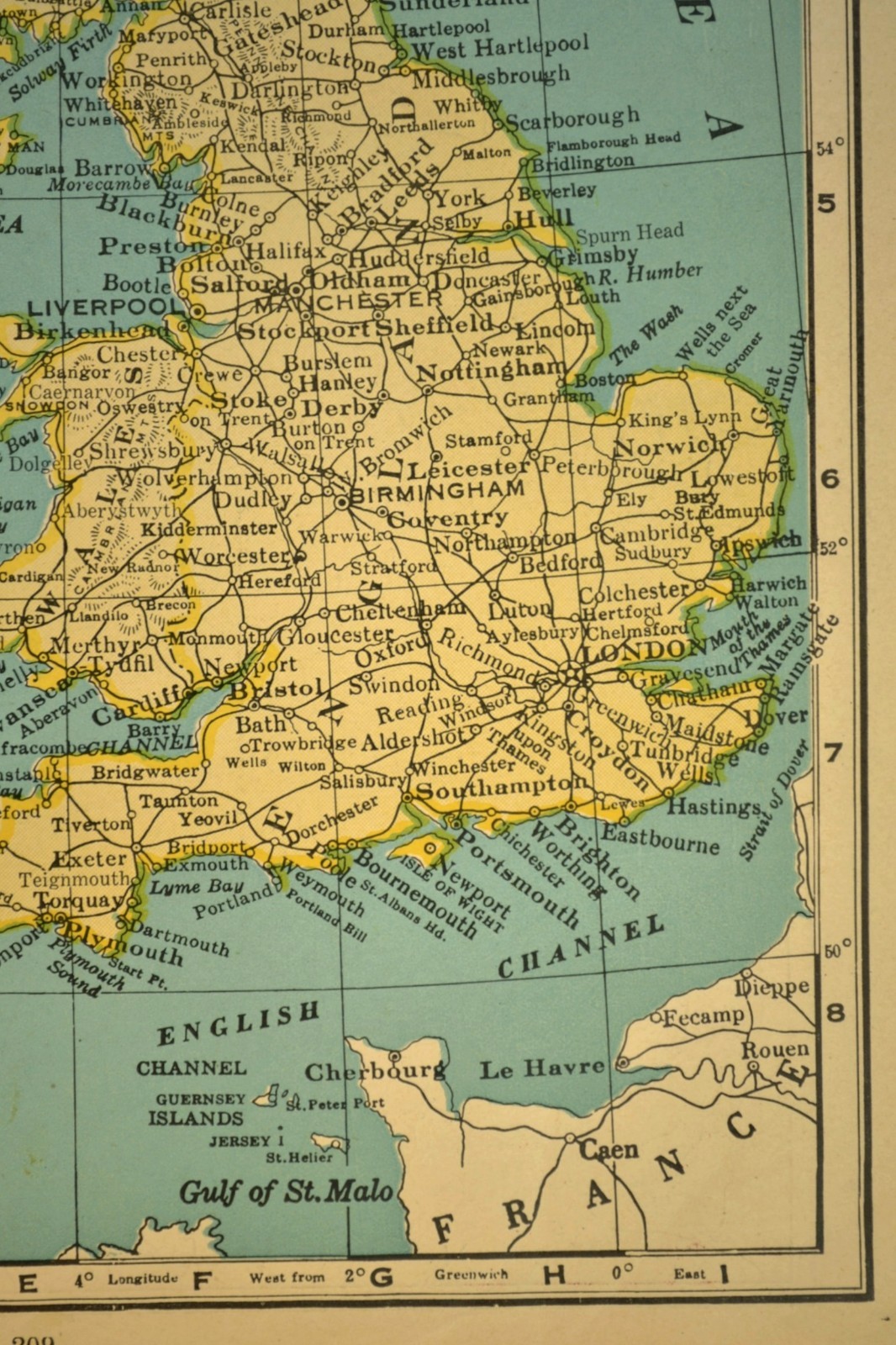 Vintage United Kingdom Map of the British Isles Wall Art 1940s Original London