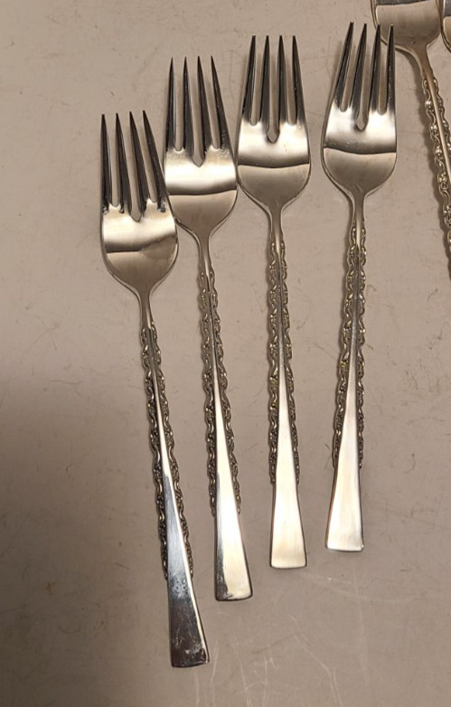 20 Pc International Deep Silver Silverplate Camille 4 Placesettings Set VTG 1971