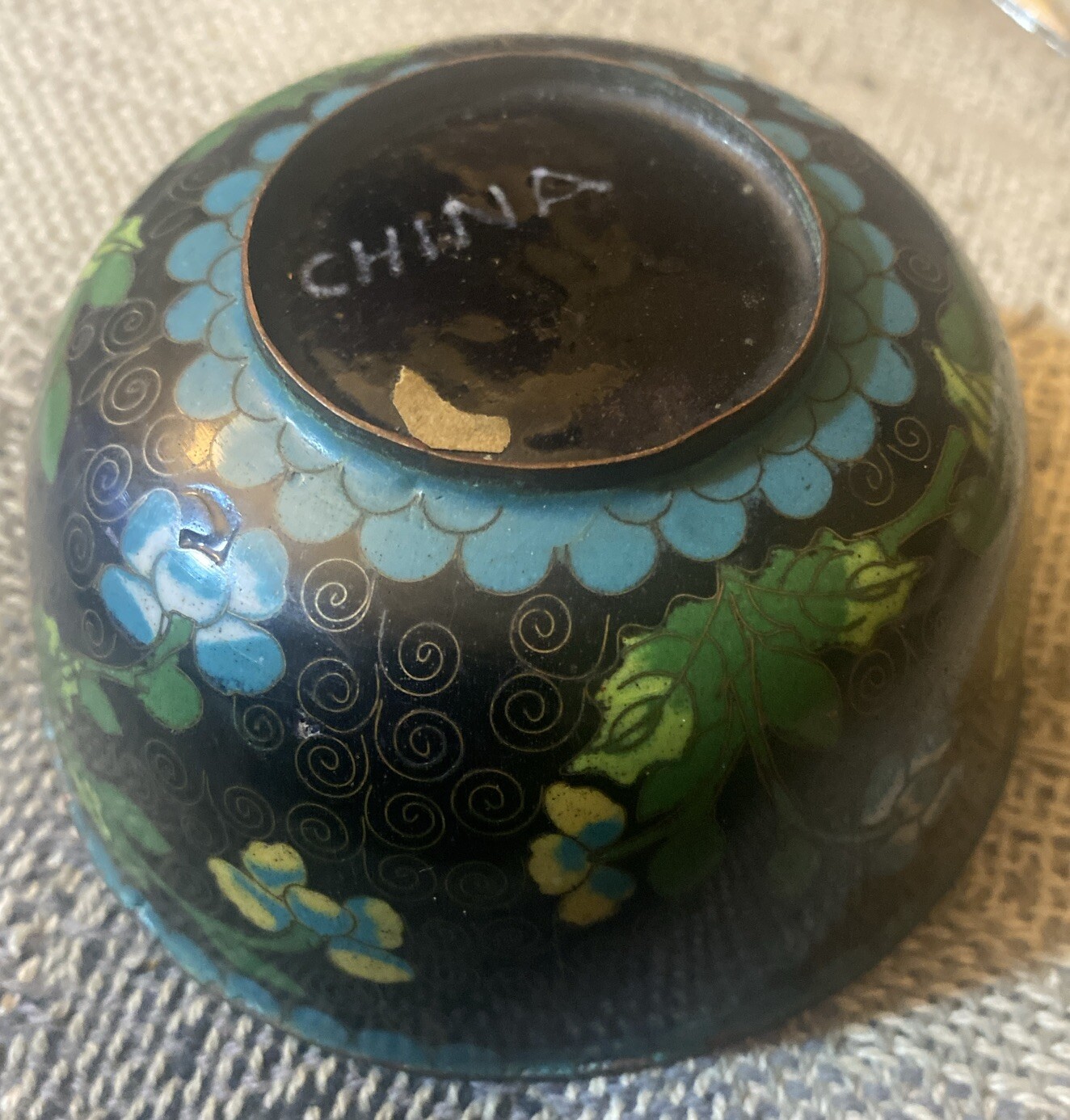 Chinese Brass Cloisonné Enamel Bowl Black & Green 4” X 2” Vintage