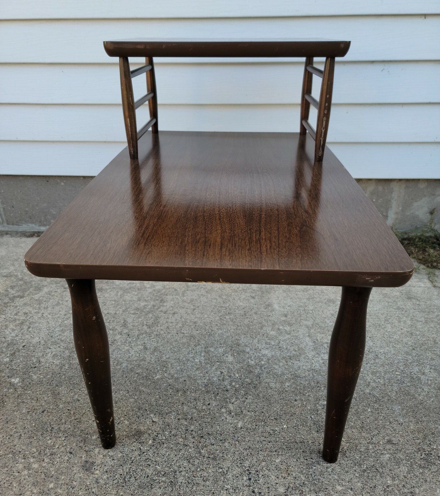 Classic Mid Century Modern Authentic Baumritter End Table USA