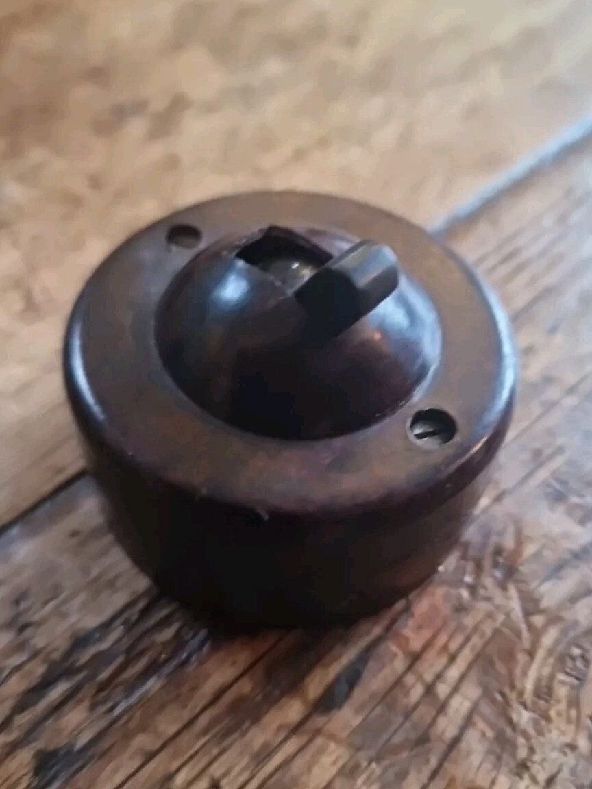 Vintage 1930s WG Brown All Bakelite Dolly Light Switch. 1 Way