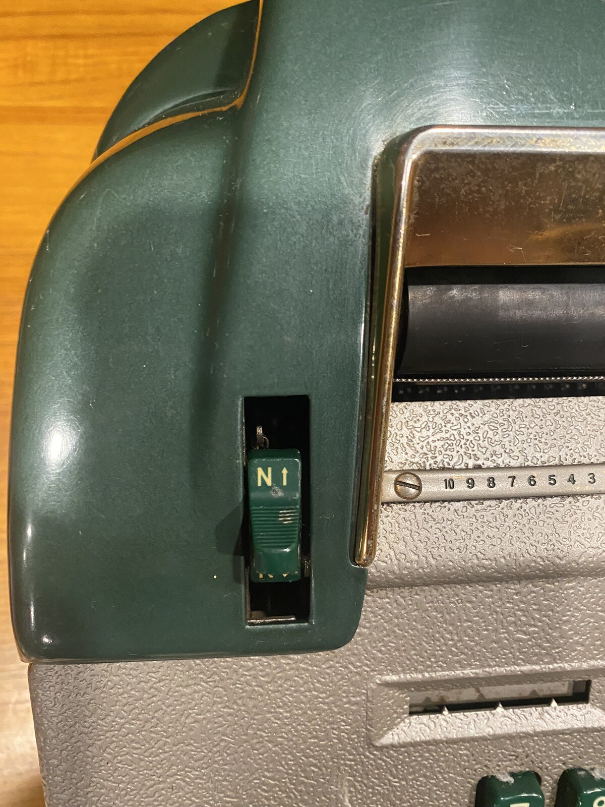 Vintage Victor Adding Machine 70 85 54 No Power Cord