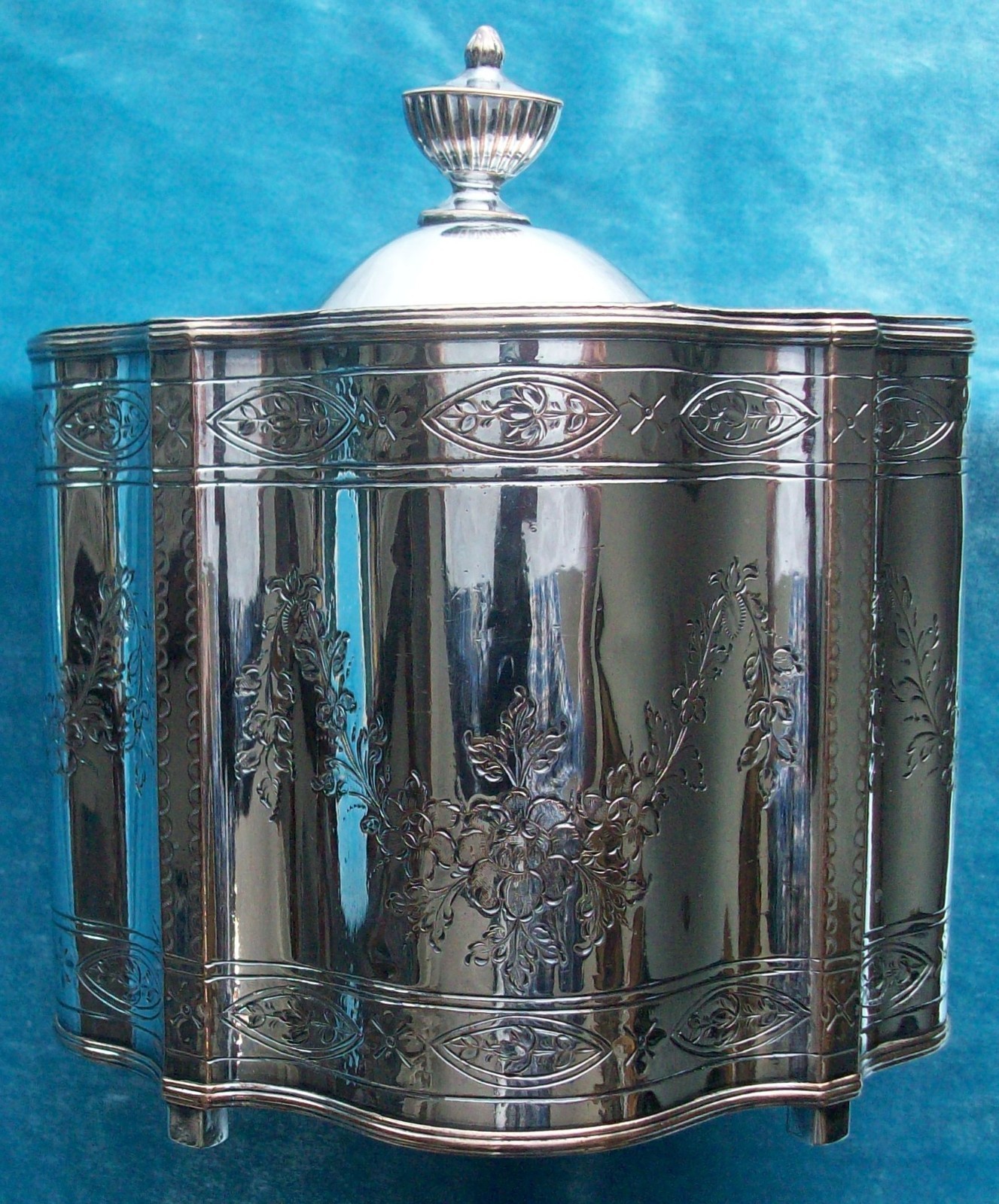Fine Circa 1795 Antique Neoclassical Fused Plate Tea Caddy, Consular Provenance