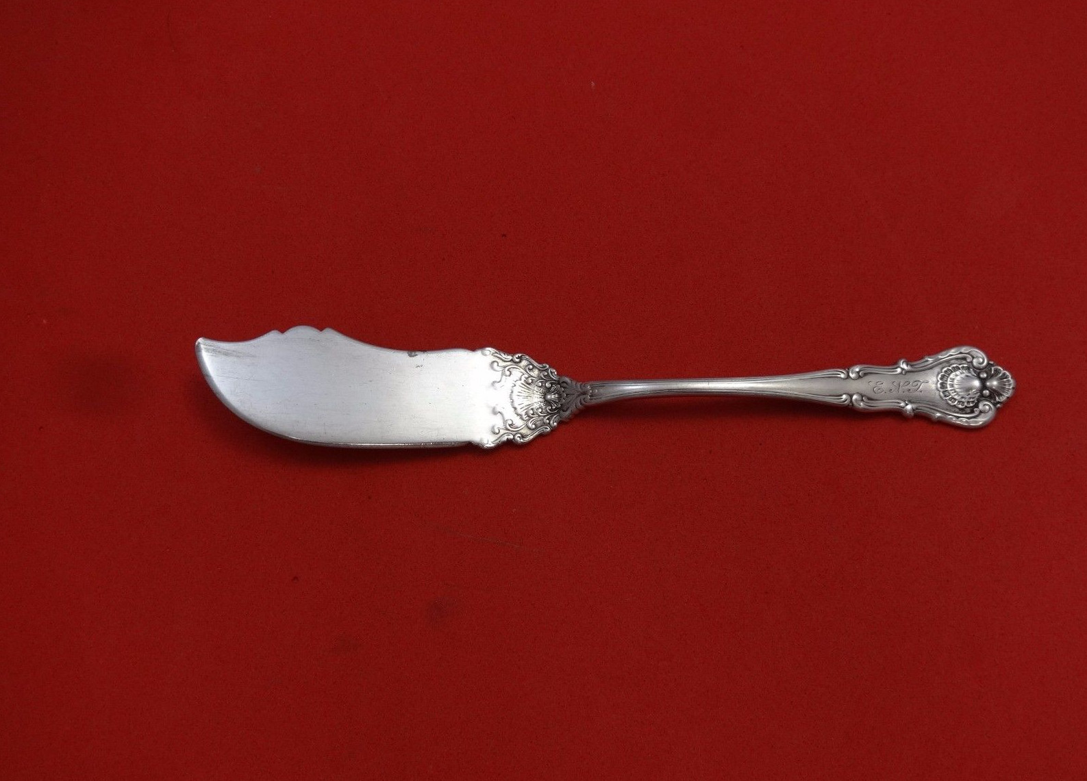 New Queens by Durgin Sterling Silver Master Butter Flat Handle 7″