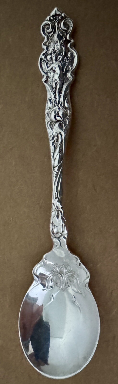 ART NOUVEAU WALLACE IRIAN 5 1/2” STERLING ICE CREAM SPOON OLD PIECE CRISP COND!!
