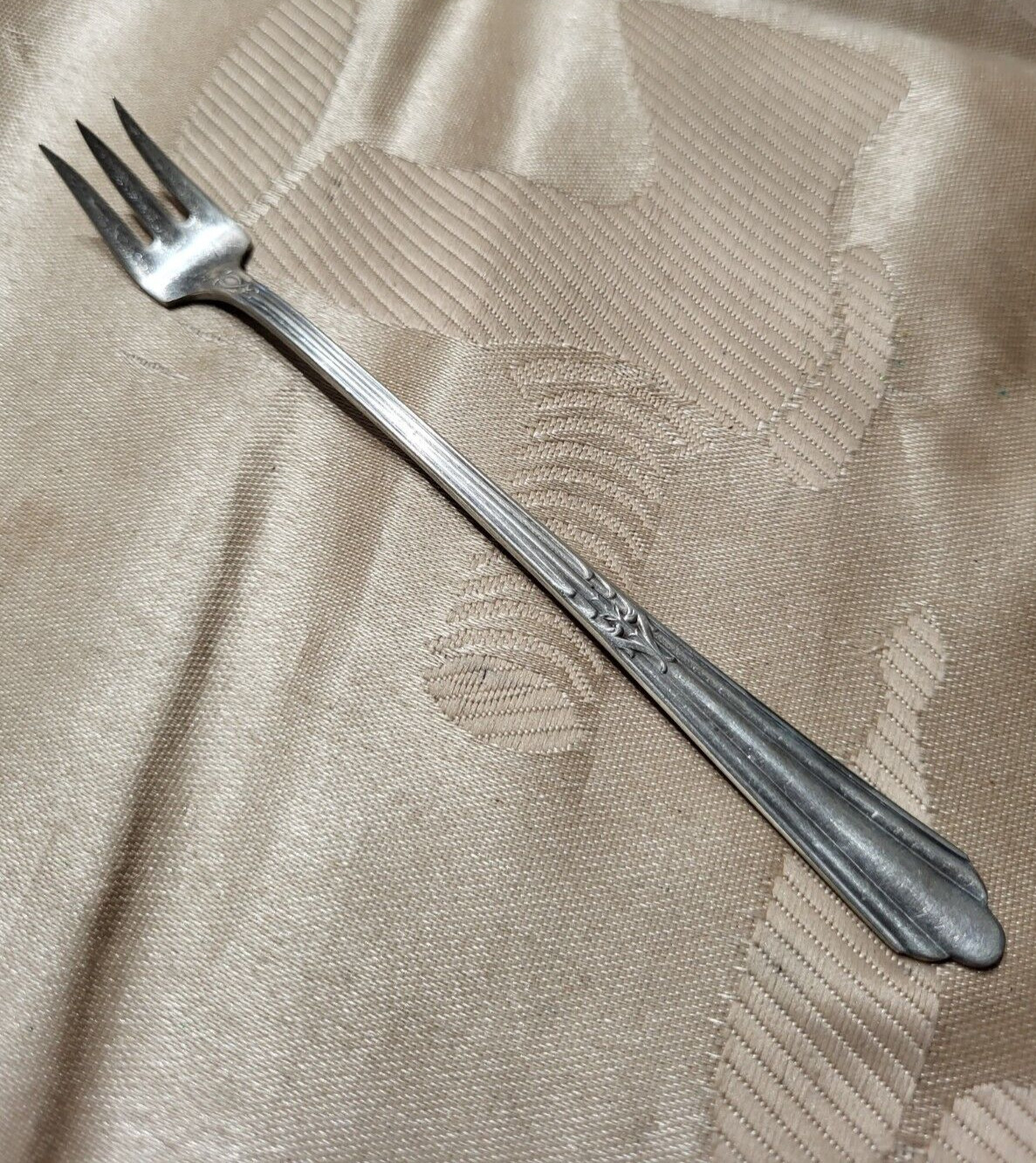 Caroline Silver Plate Cocktail Forks Seafood Fork Lot Flatware 6in” long
