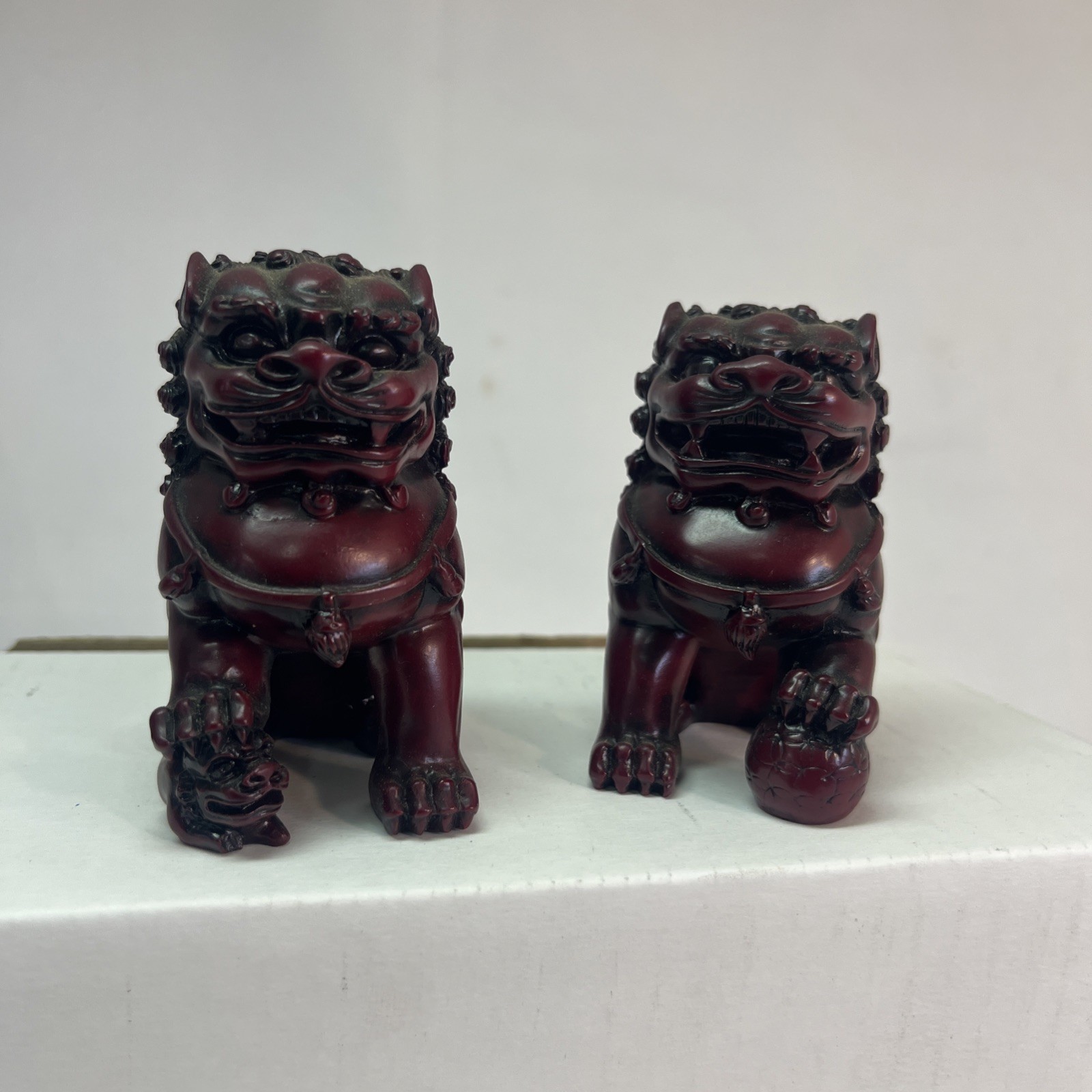 Foo Dog Guardian Red Resin Figurines Statues 3″ Tall Pair