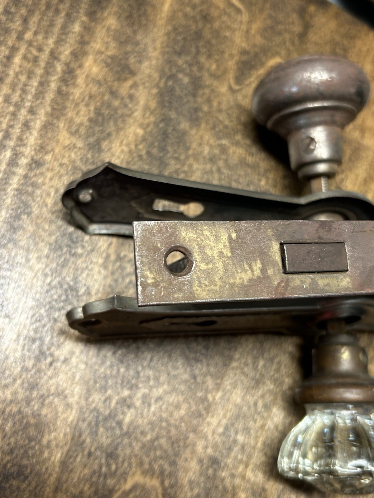Antique Door Lockset, 2 Plates, 2 Knobs No Key