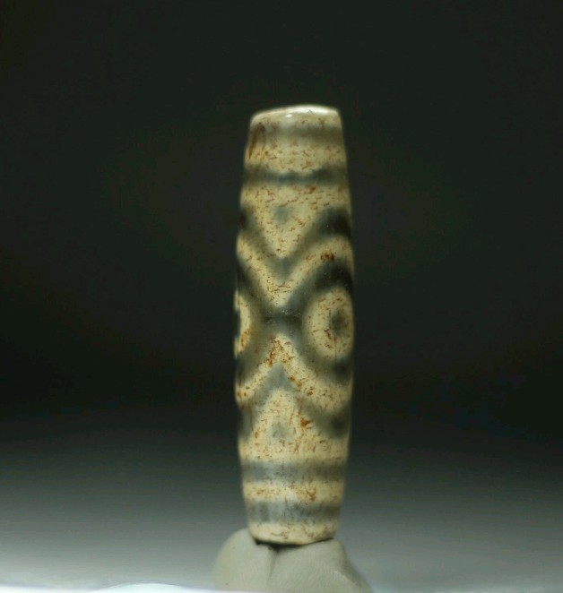 Pre-1800s Indo/Tibetan Old Agate 3 Eye Tiger Tooth Dzi Bead 16*60mm
