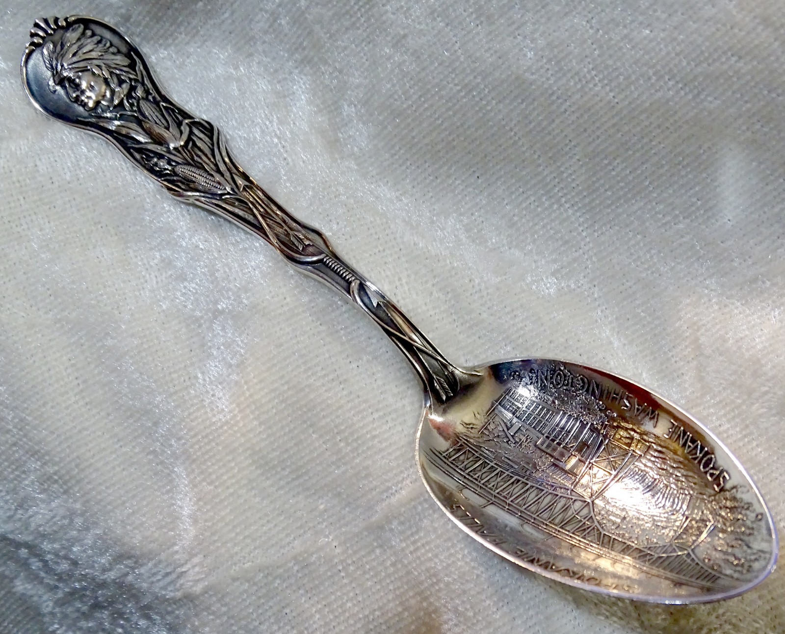 Sterling Spokane Washington Falls Collector Spoon .84 ounces