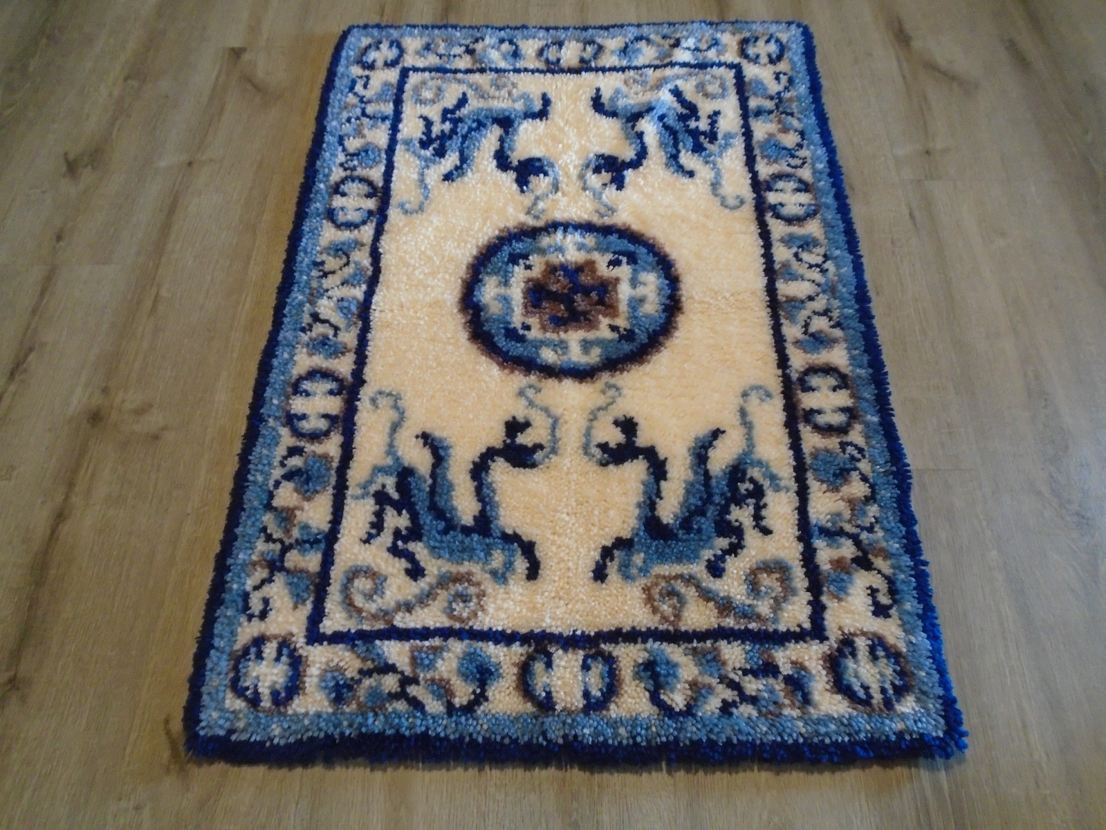 Vintage Hand Made Hooked Oriental Theme Dragons Rug Hanging 44″X30″