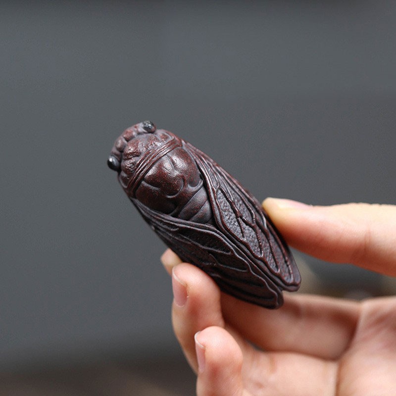 6cm Yixing Purple Clay Handcarved Cicada Statue Tea Pet Auspicious Desktop Craft