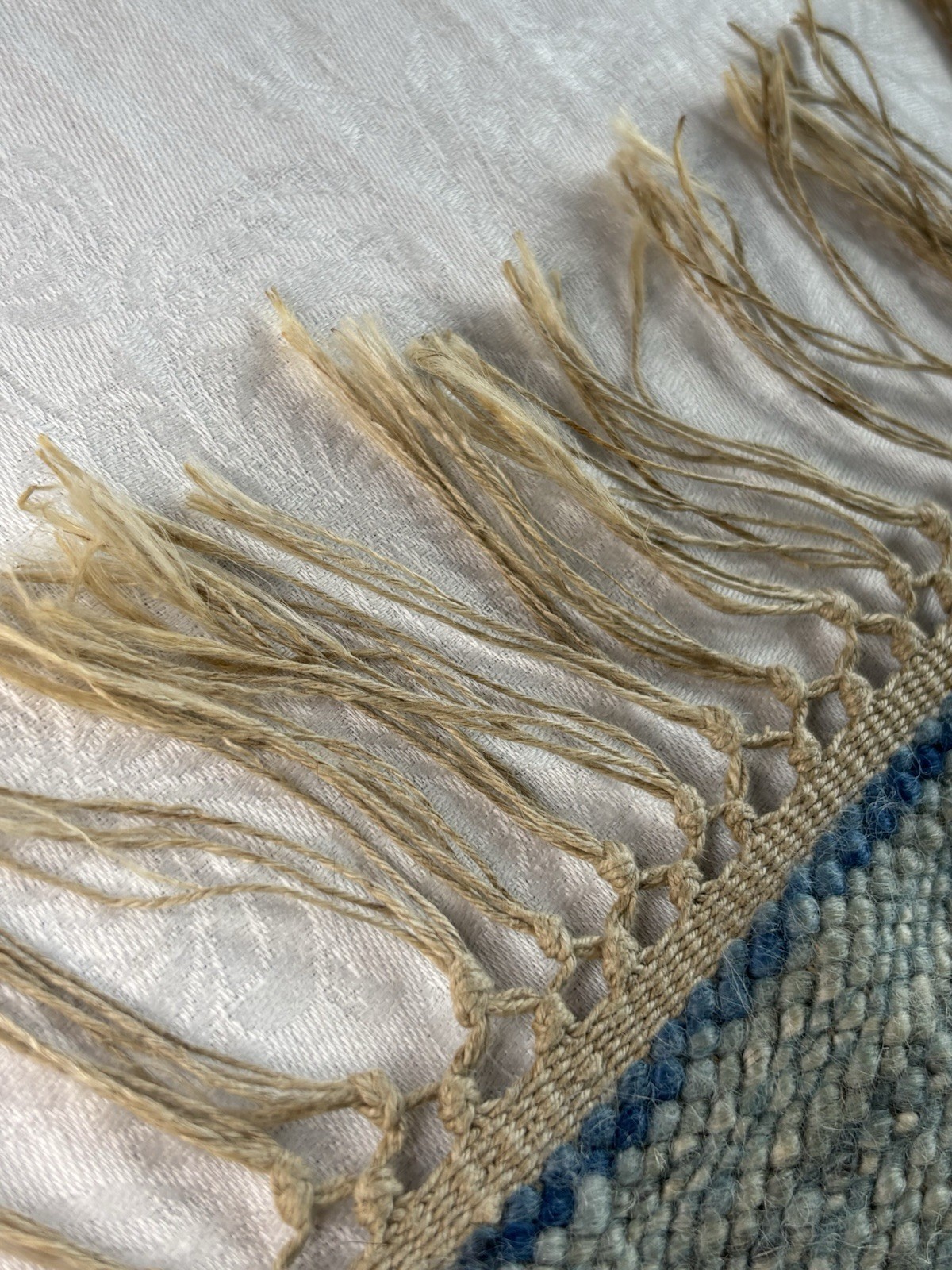 Handwoven Small Wool Rug Doormat Kitchen Approx 2×3 ft Fringe Edges