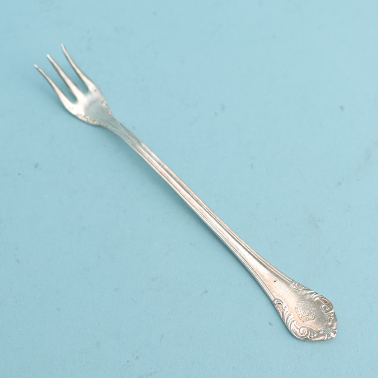 The Plaza New York Hotel Silver 5 5/8″ Cocktail Fork(s) Reed & Barton Royal 1899