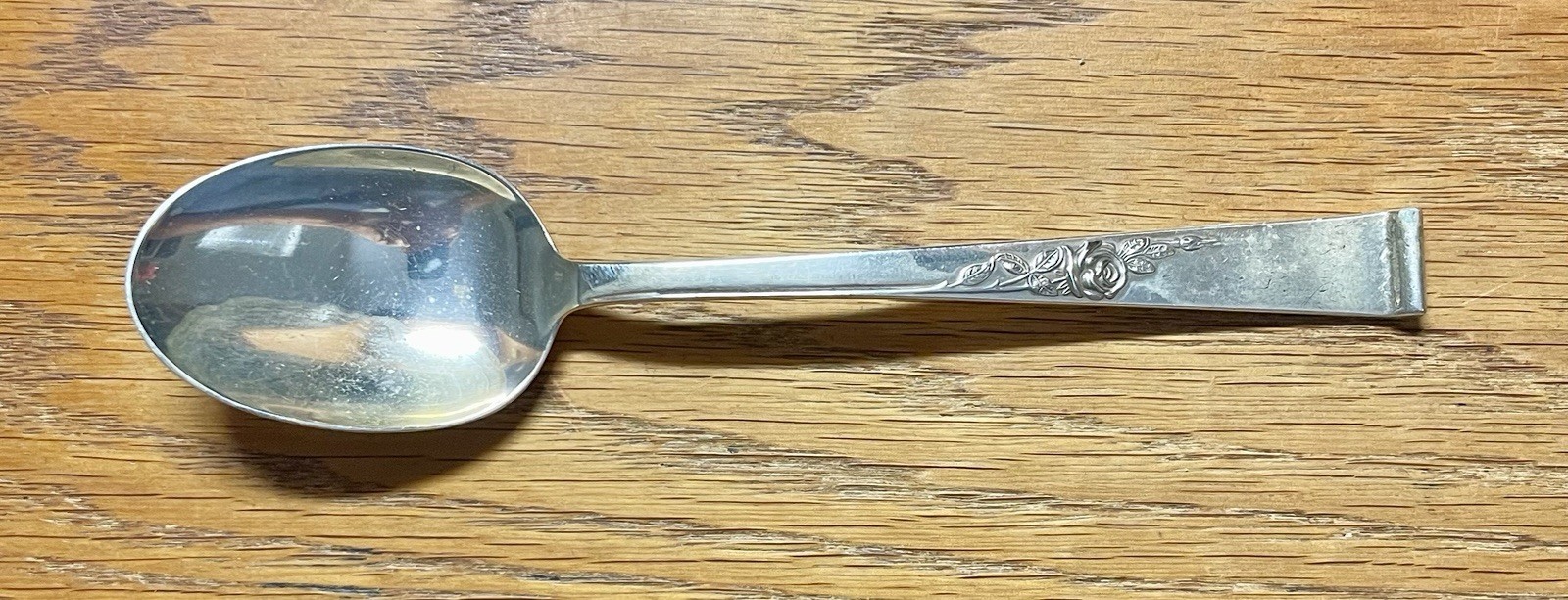 Reed & Barton Classic Rose Sterling Silver Oval/Place Spoon 46 Grams