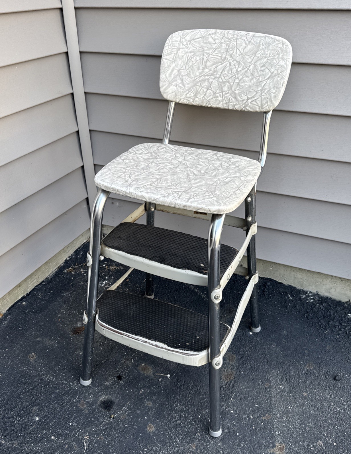 Vintage Cosco Kitchen Step Stool Flip-Up Seat Chrome Vinyl Garage Utility Tools