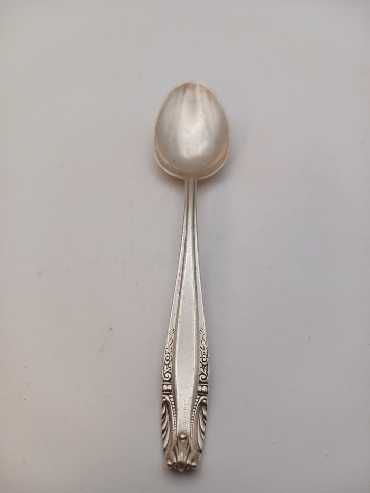 Wallace Sterling Silver Stradivari 6 In Teaspoon 25 Grams Scratch & Dent Bowl