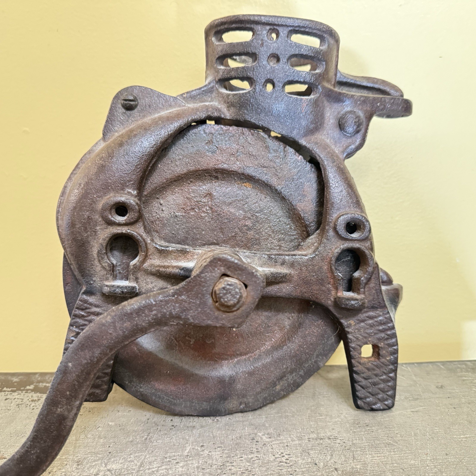 Hand Corn Sheller Hopper Cast Steampunk Farm Tool Ear Pop Vintage