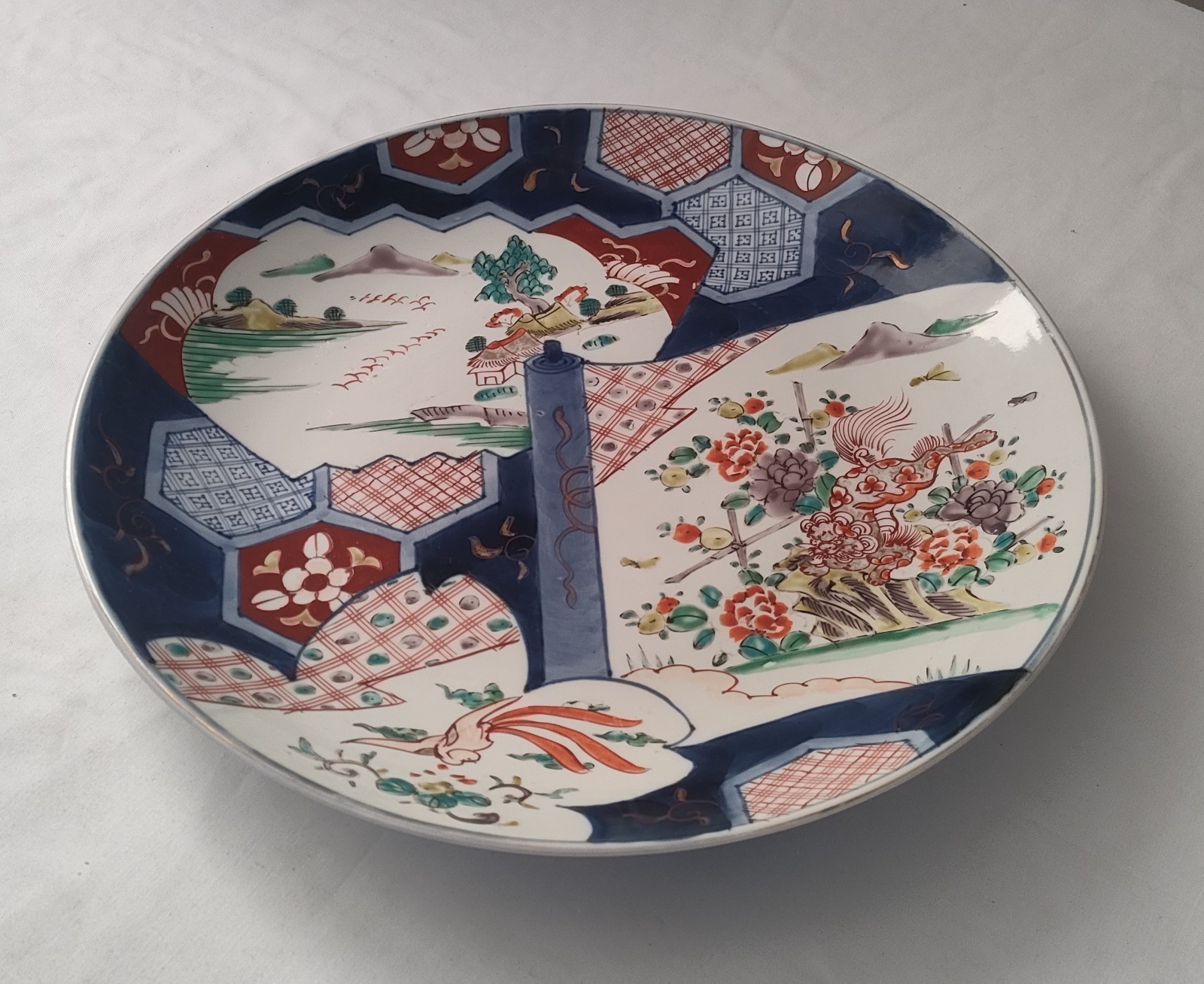 Large 40cm Japanese Imari Handpainted Charger late 19th century