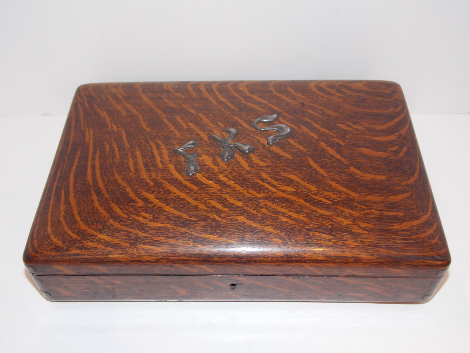 Antique Tiffany & Co. Union Square Tiger Oak Wood Presentation Box Velvet Lined