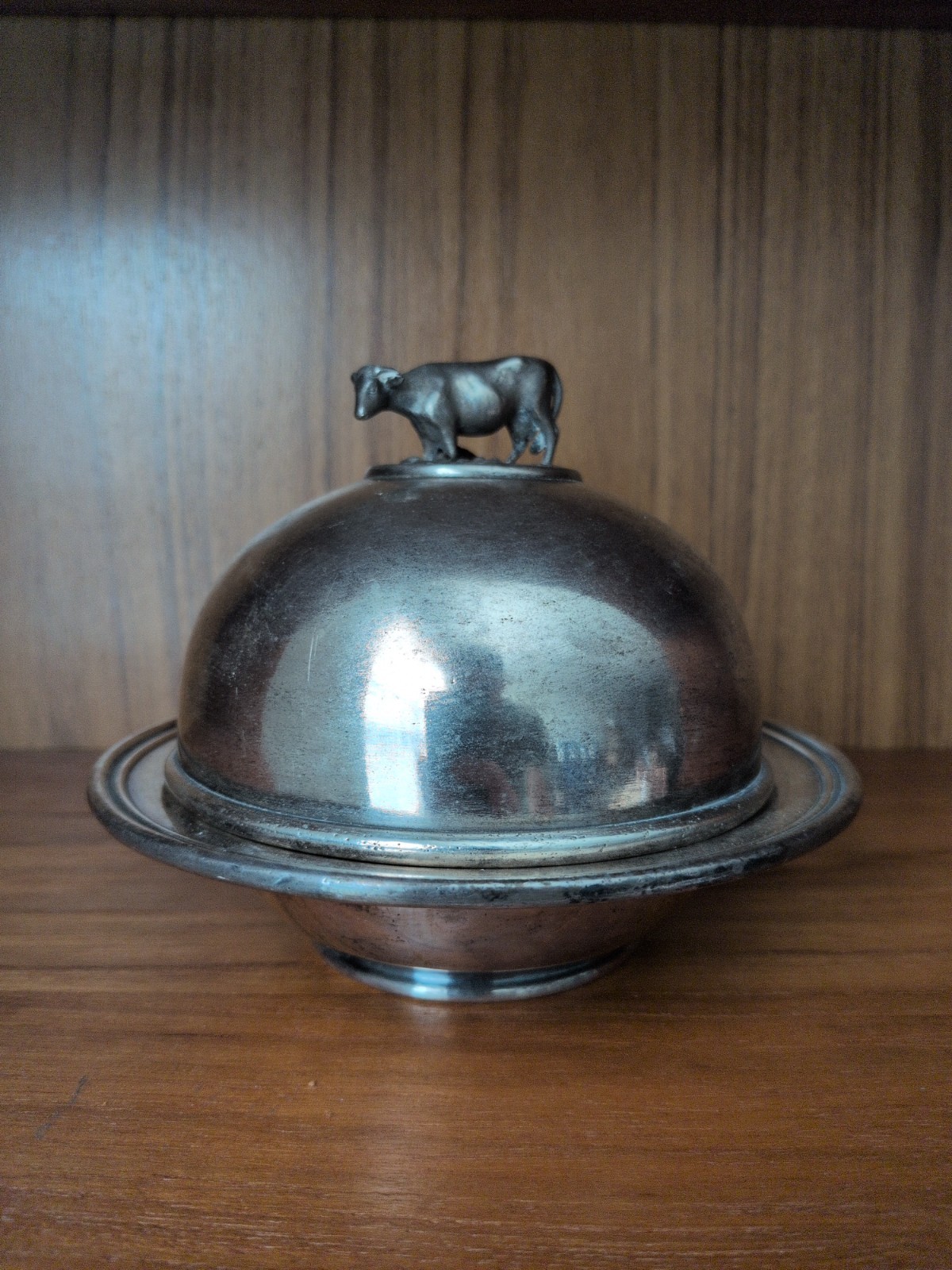 R. Wallace Silver Soldered Butter Dome w/ Cow Finial Handle