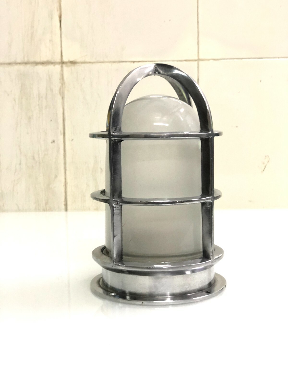 Nautical Vintage Style Post Mounted Bulkhead Light Made Of Aluminium New 1 Pcs