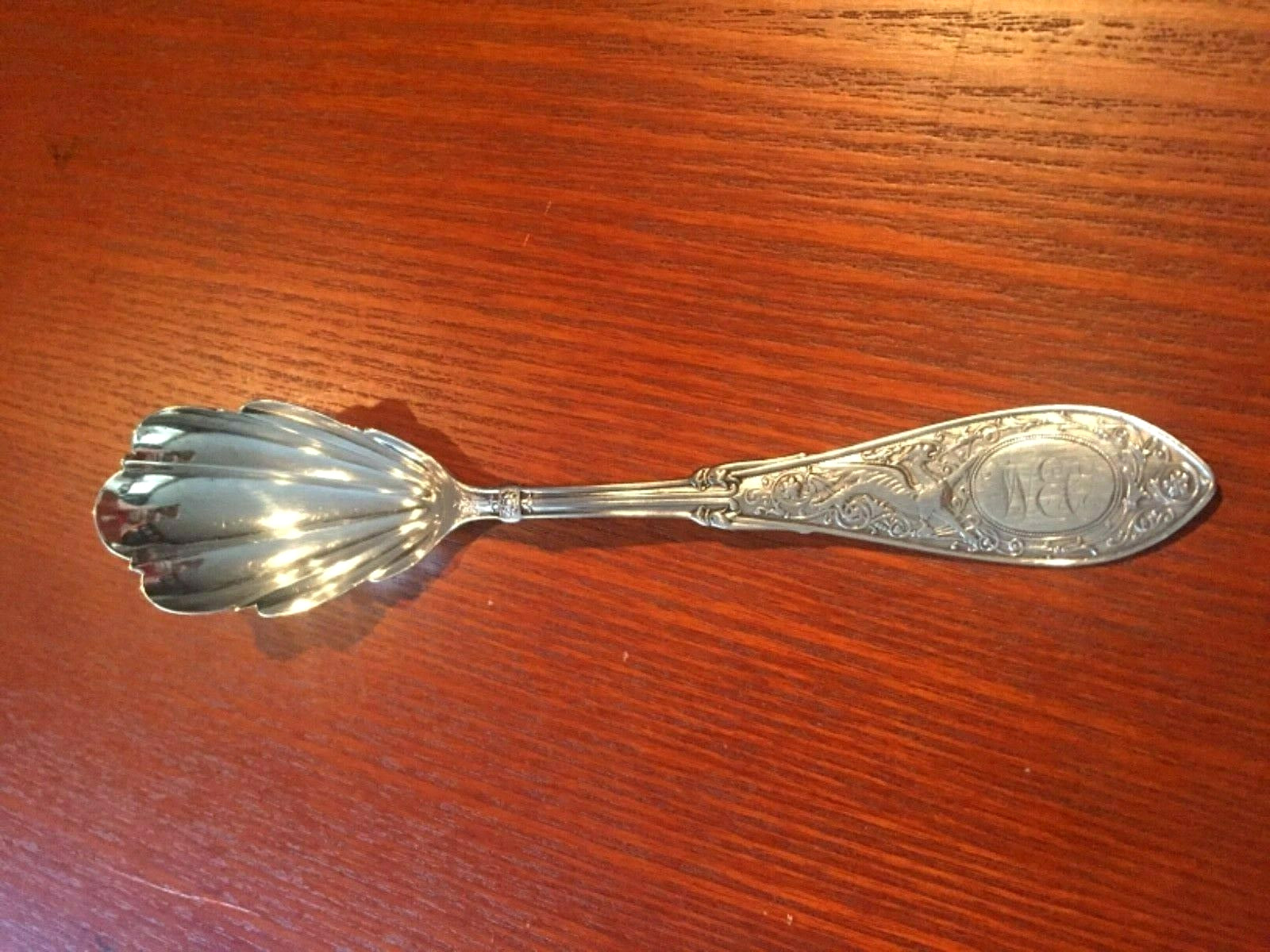 GORHAM Whiting Arabesque Sterling ” High Polish Shell Bowl ” Sugar Spoon Lot # 1