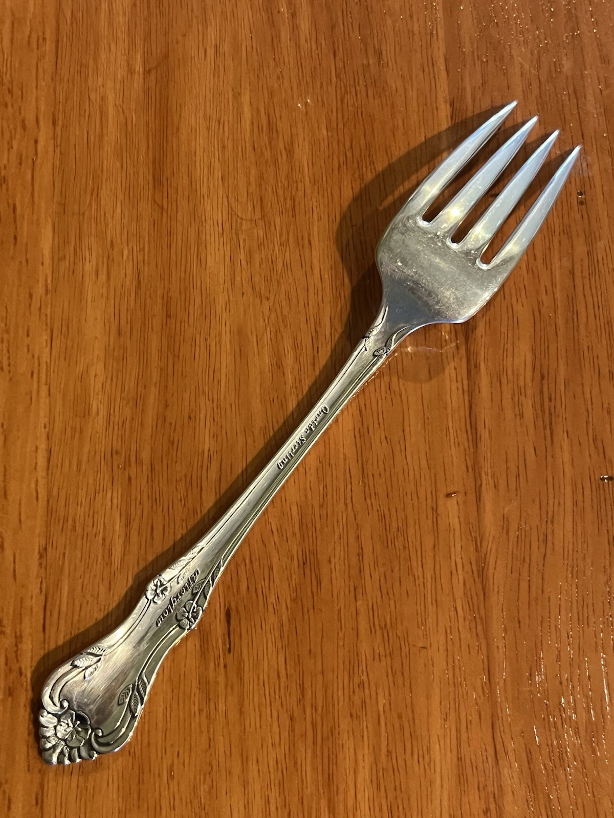 ONEIDA ~ AFTERGLOW ~ STERLING SILVER 6-1/2” SALAD FORK NO MONOGRAM .925 ~ 36g