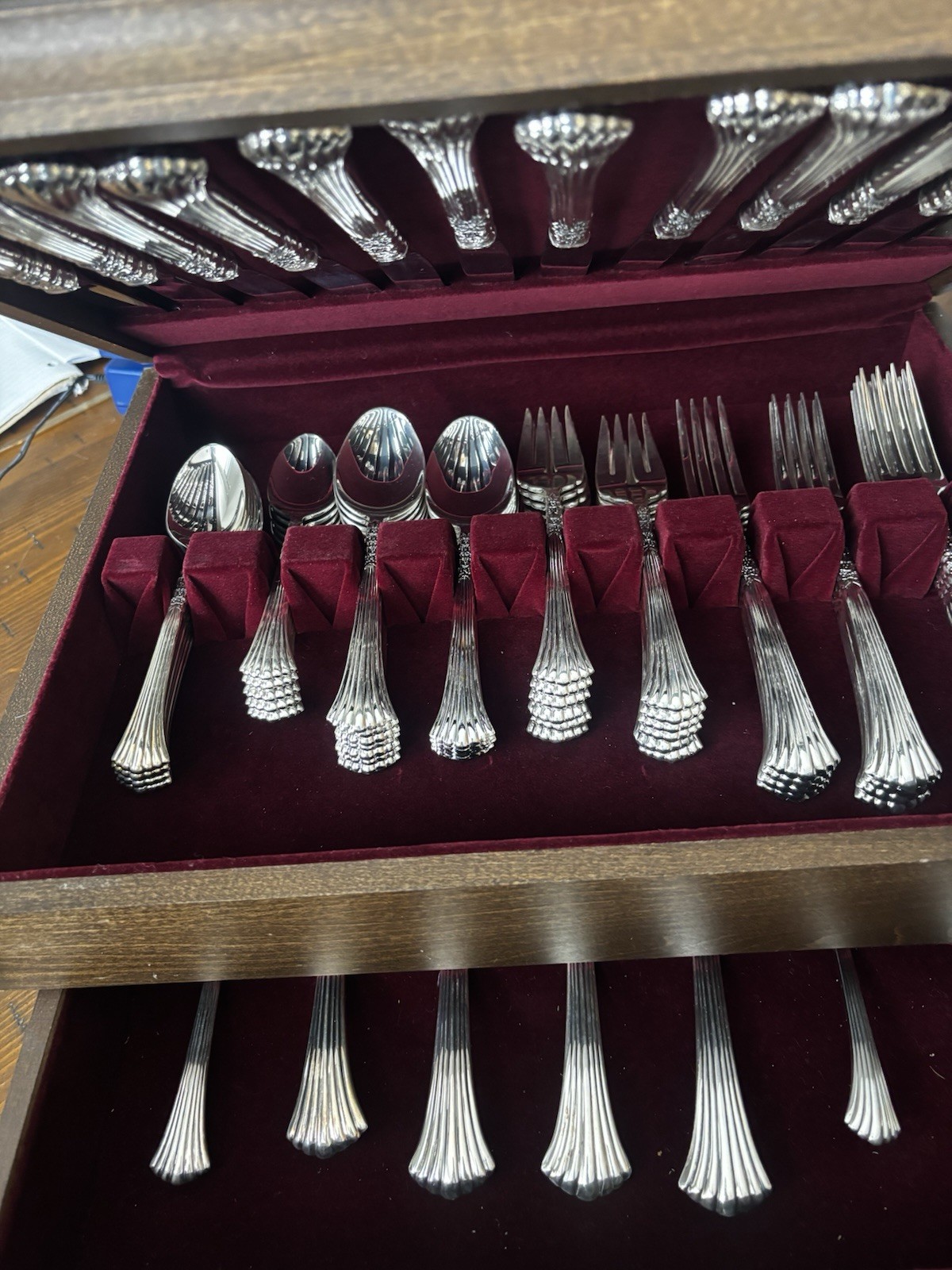 1881 WM ROGERS ONEIDA LTD -service For 12, Plus Serving Pcs NEVER USED