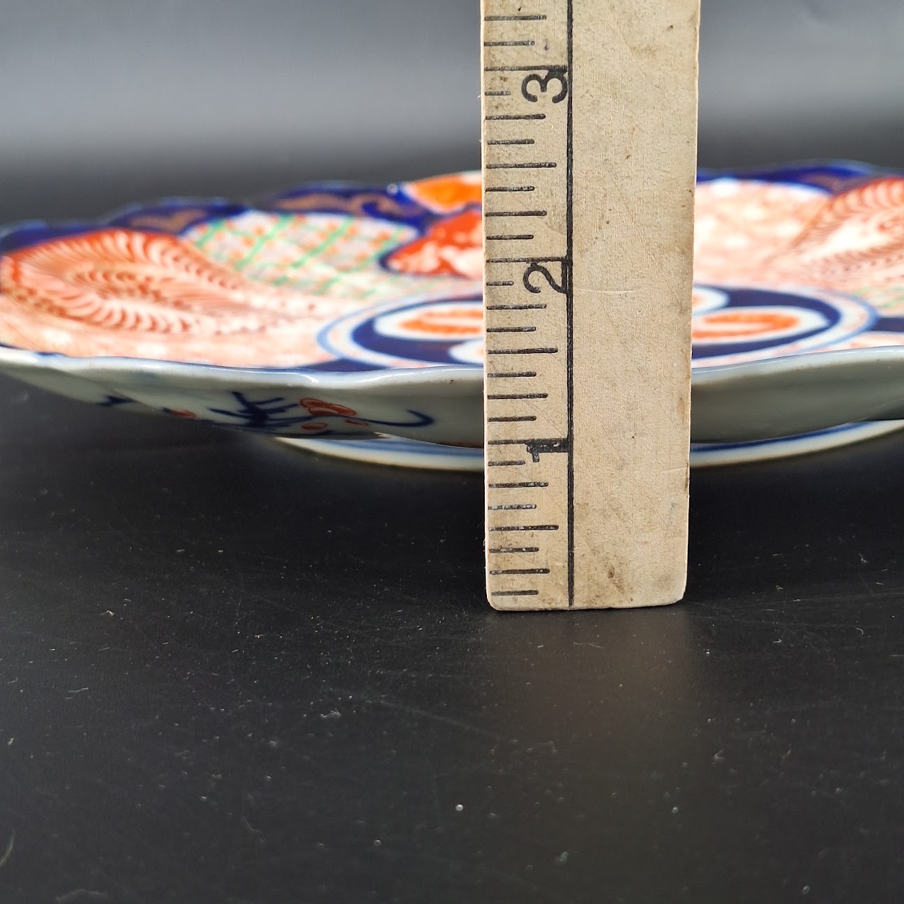 Antique Imari Style Scalloped Plate Polychrome Cobalt Blue Red Gold Japan READ