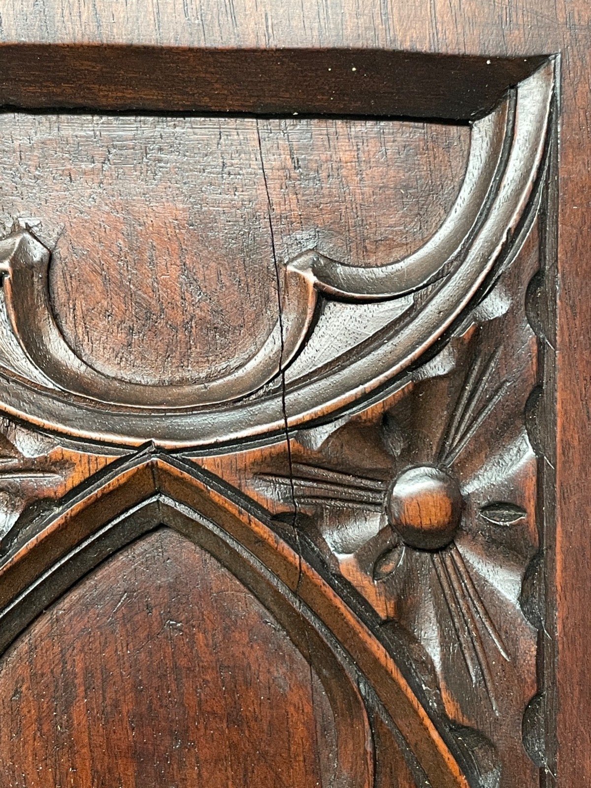 Exceptional Gothic Revival panel nr 3