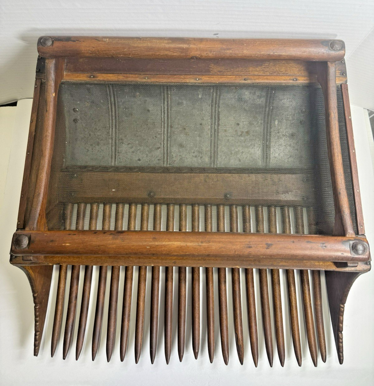 Vintage Cranberry Wooden Hand Scoop Rake Primitive Mesh Top 22 Teeth RARE